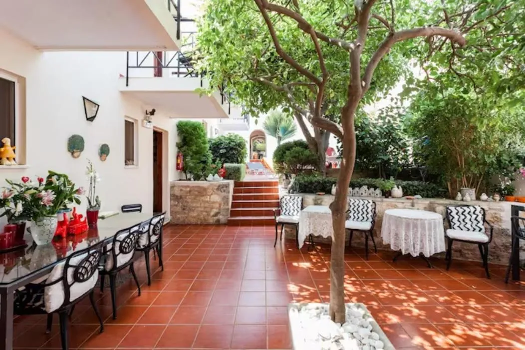 Spring in Calergi Residence - Holidays in Crete