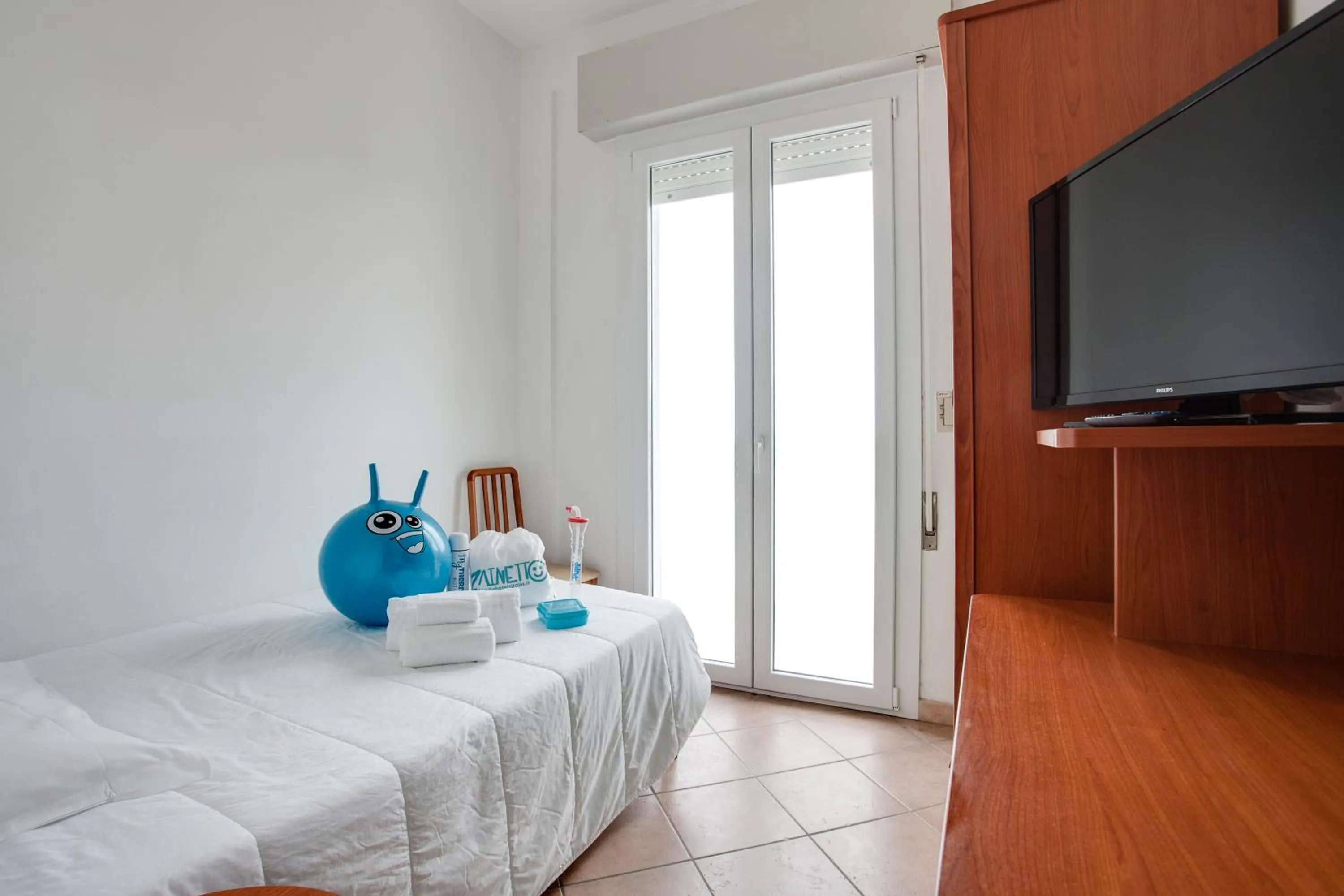 Photo of the whole room, TV/Entertainment Center in Hotel Adler