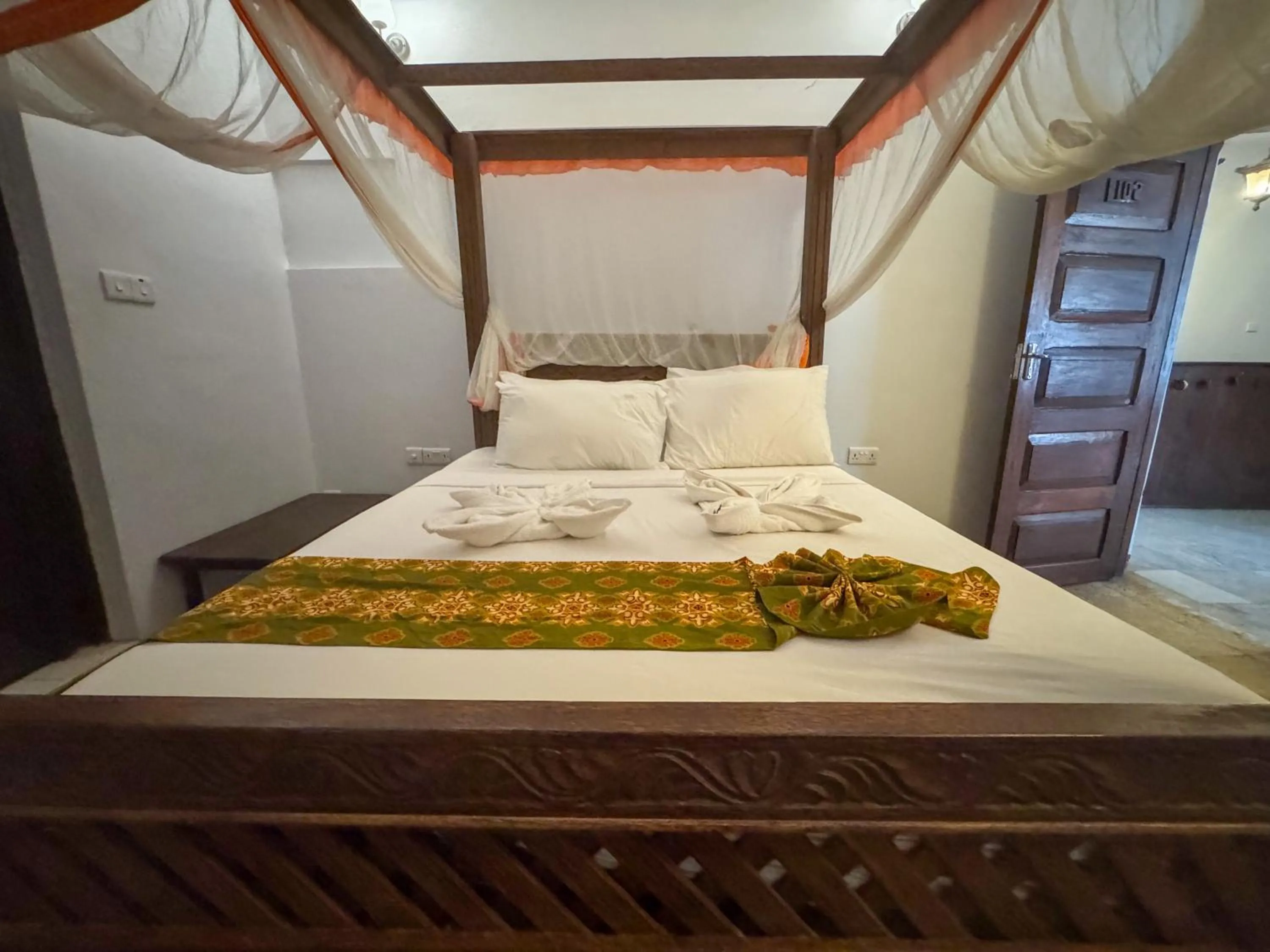 Bedroom, Bed in Princess Salme Inn