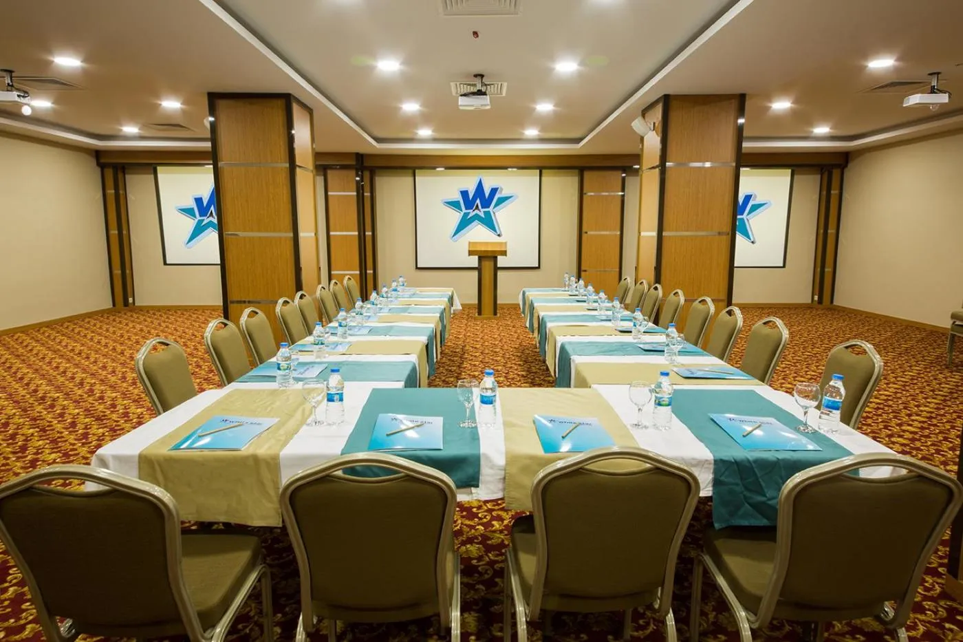 Business facilities in White Star Hotel
