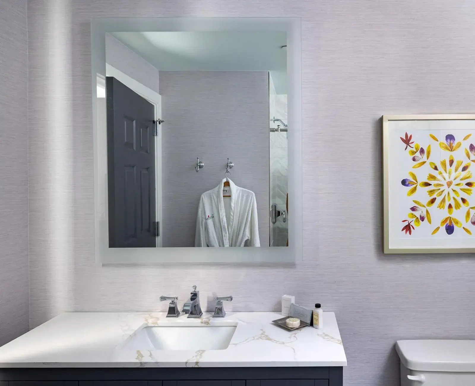 Superior King Room in The Mayton Superior King Room in The Mayton