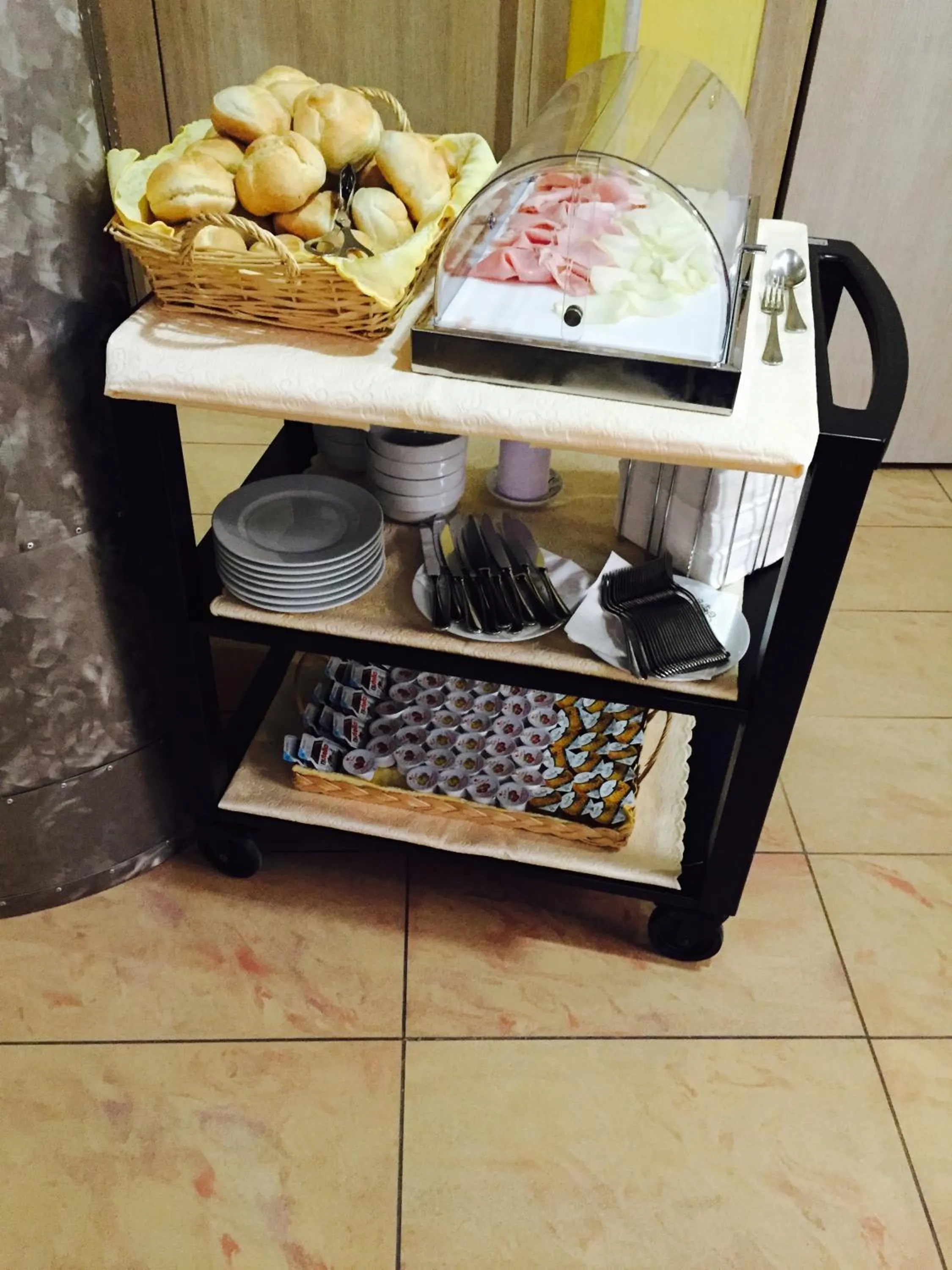 Food and drinks in Hotel Cristal Eboli