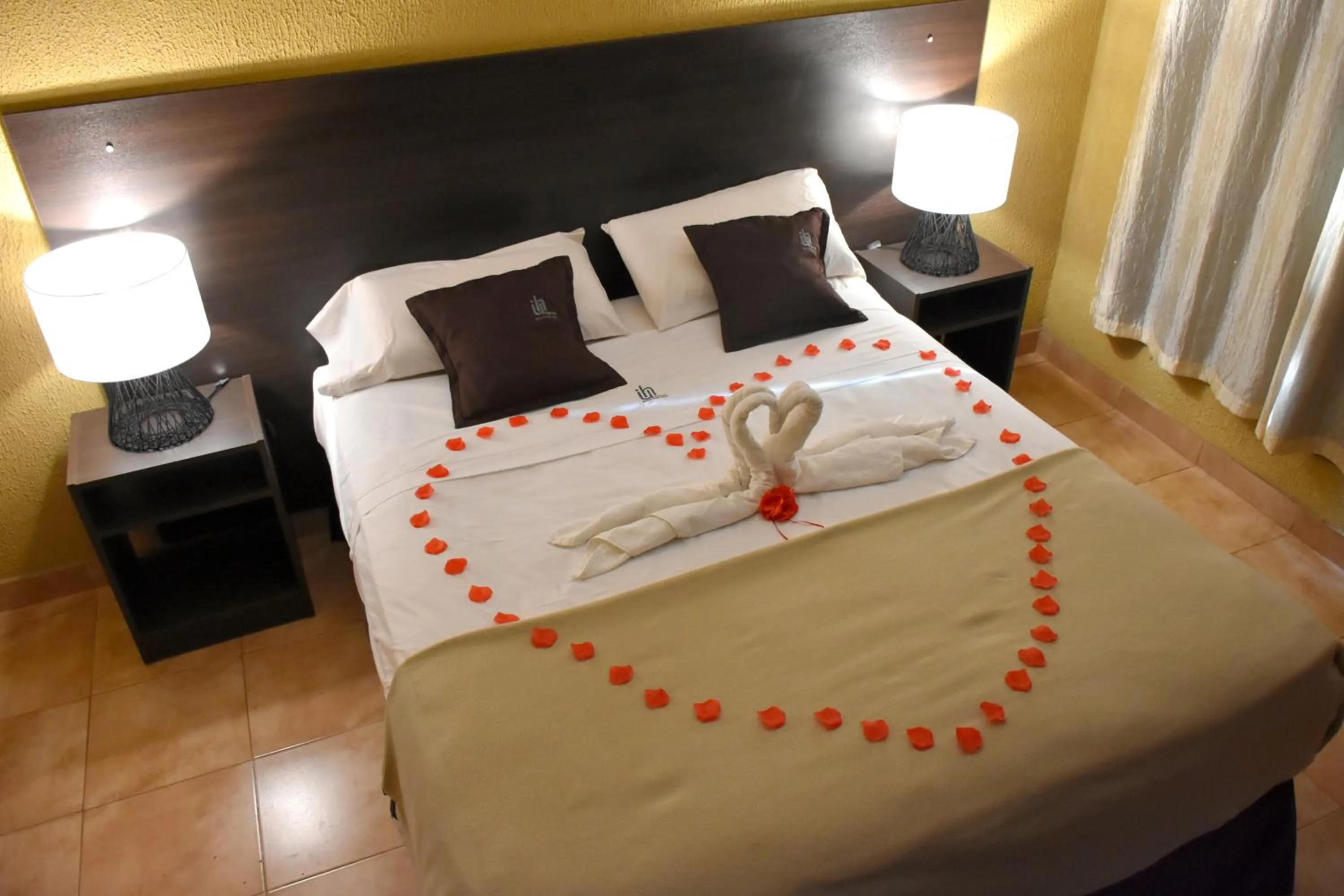 Bed in Iguazú Urban Hotel Express