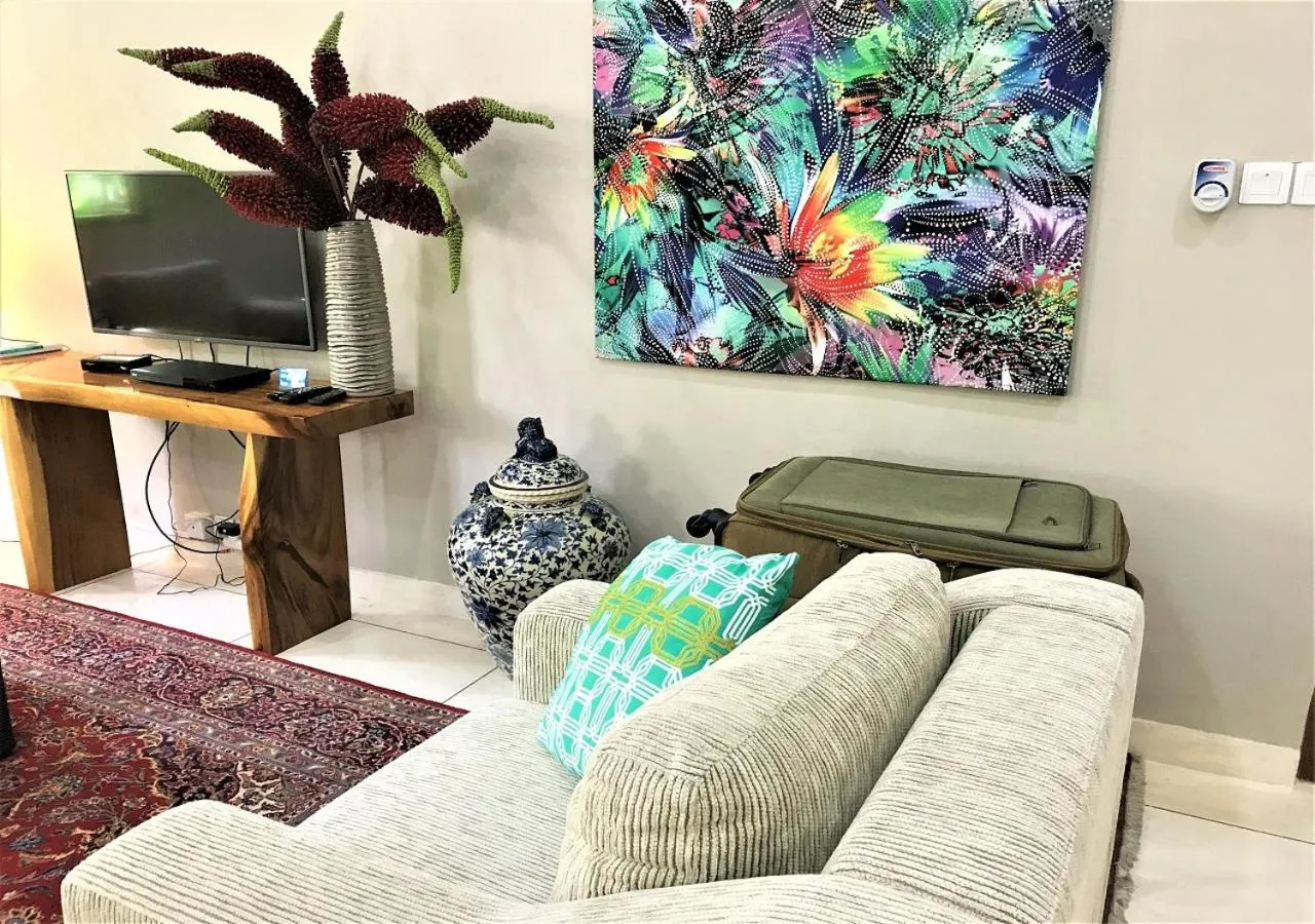 TV and multimedia in Villa Costa Plenty