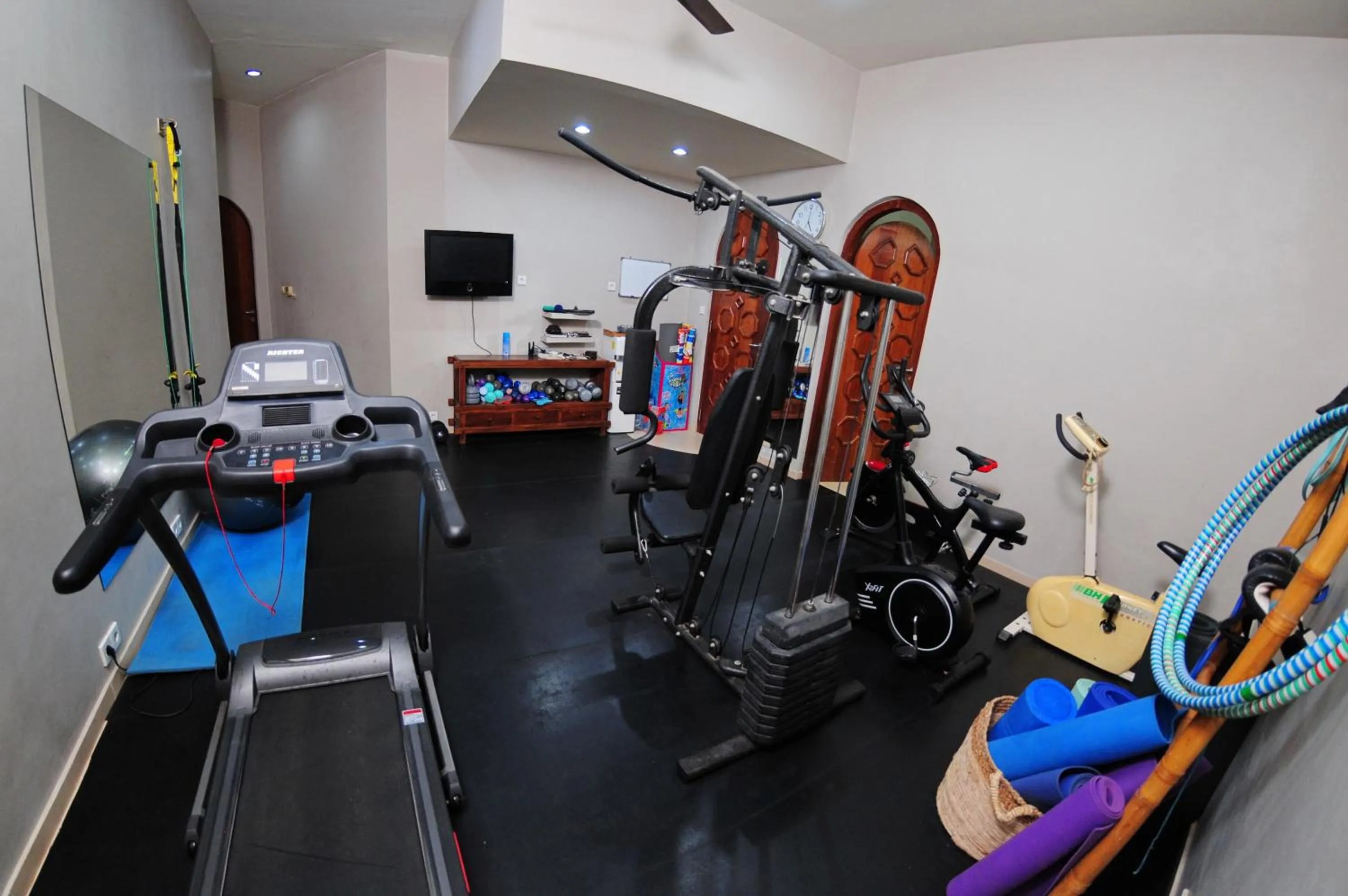 Property building in Villa Costa Plenty