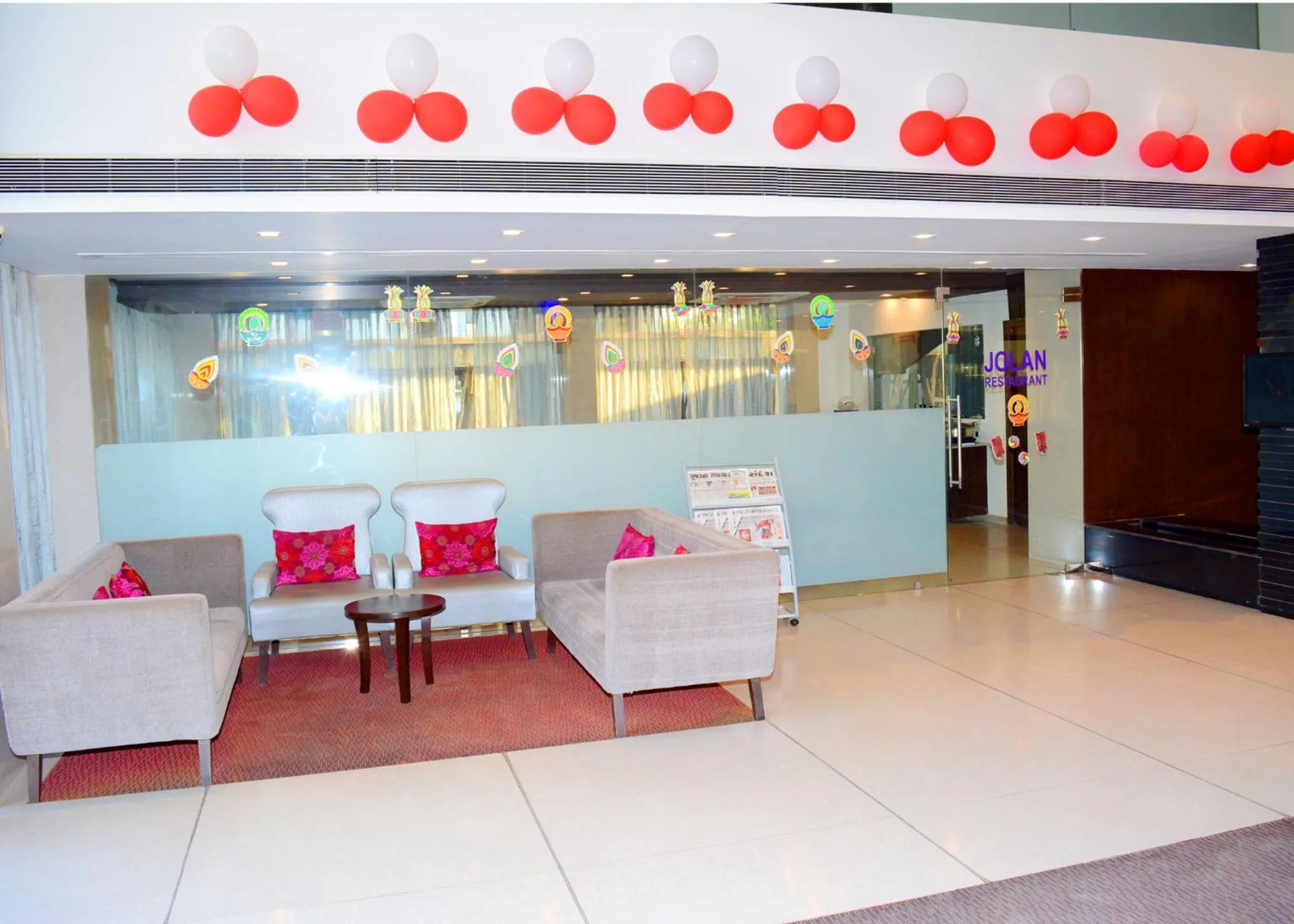 Lobby or reception in Veronica Hotel