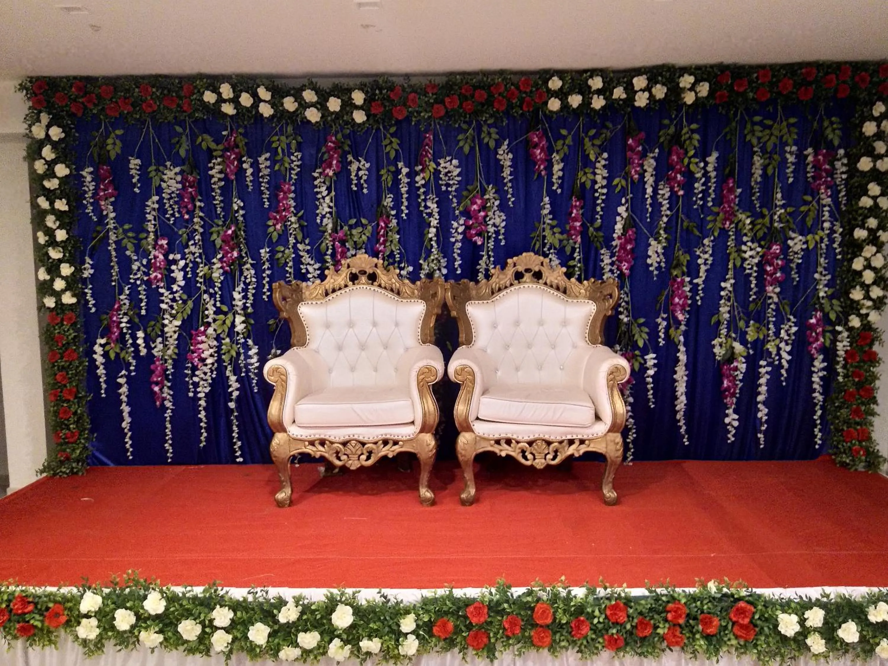 Area and facilities in Veronica Hotel