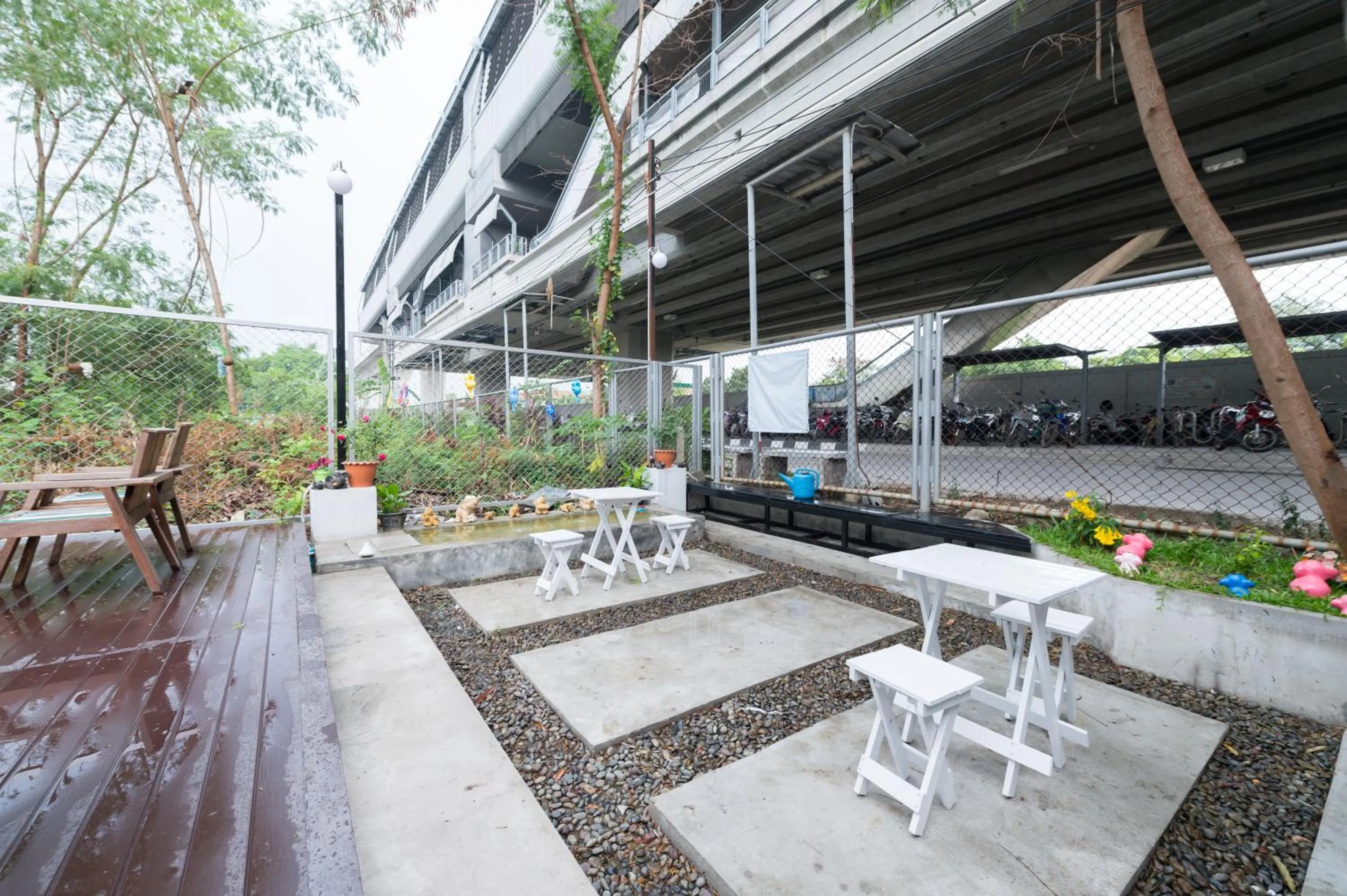 Nearby landmark in Nang Ta Yon @ Ban Thap Chang Hostel