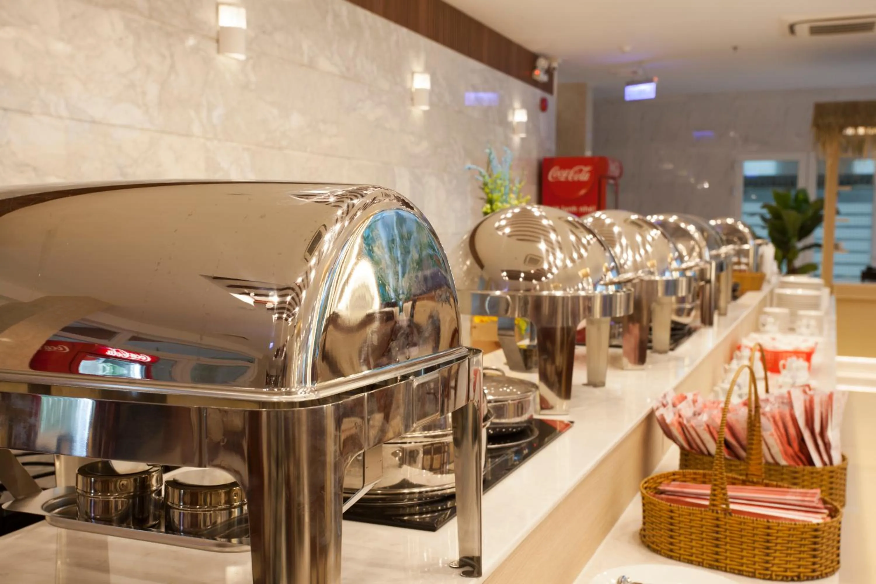 Restaurant/places to eat in Anh Dao Mekong 2 Hotel