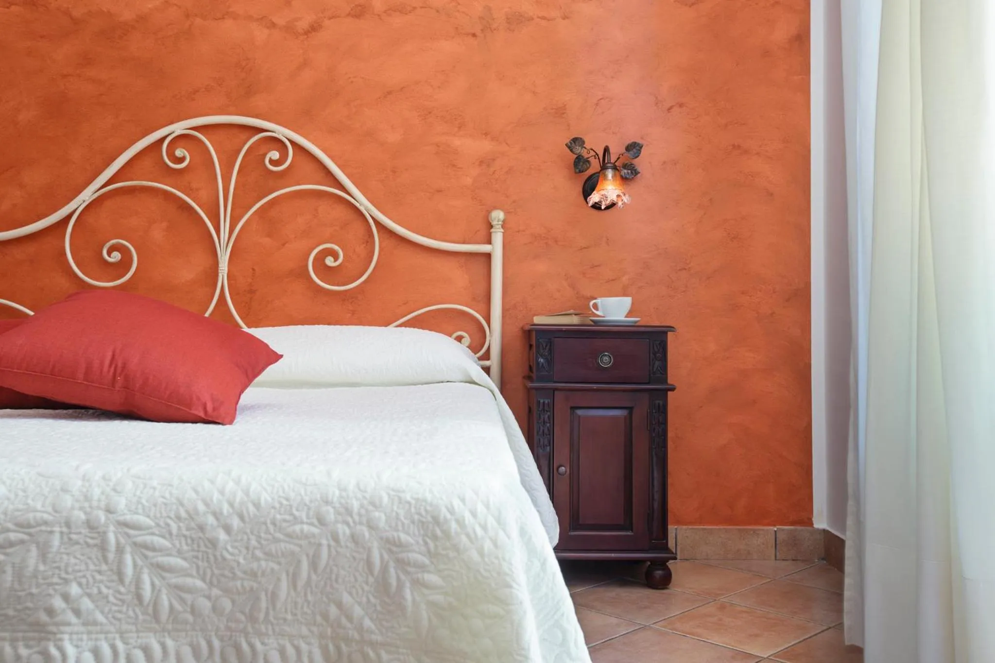 Balcony/Terrace, Bed in Cala di Ponente