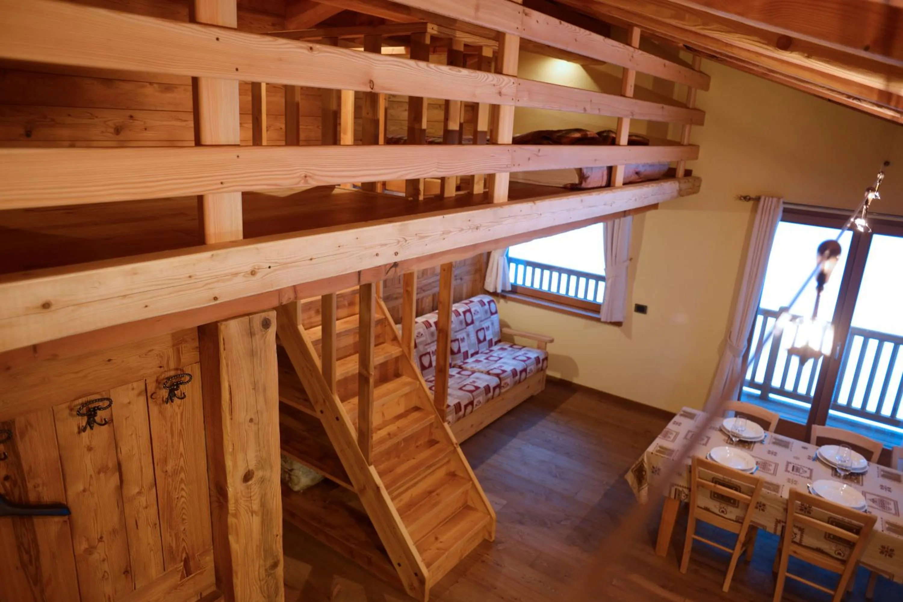 Dining area in Le Nid de l'Aigle