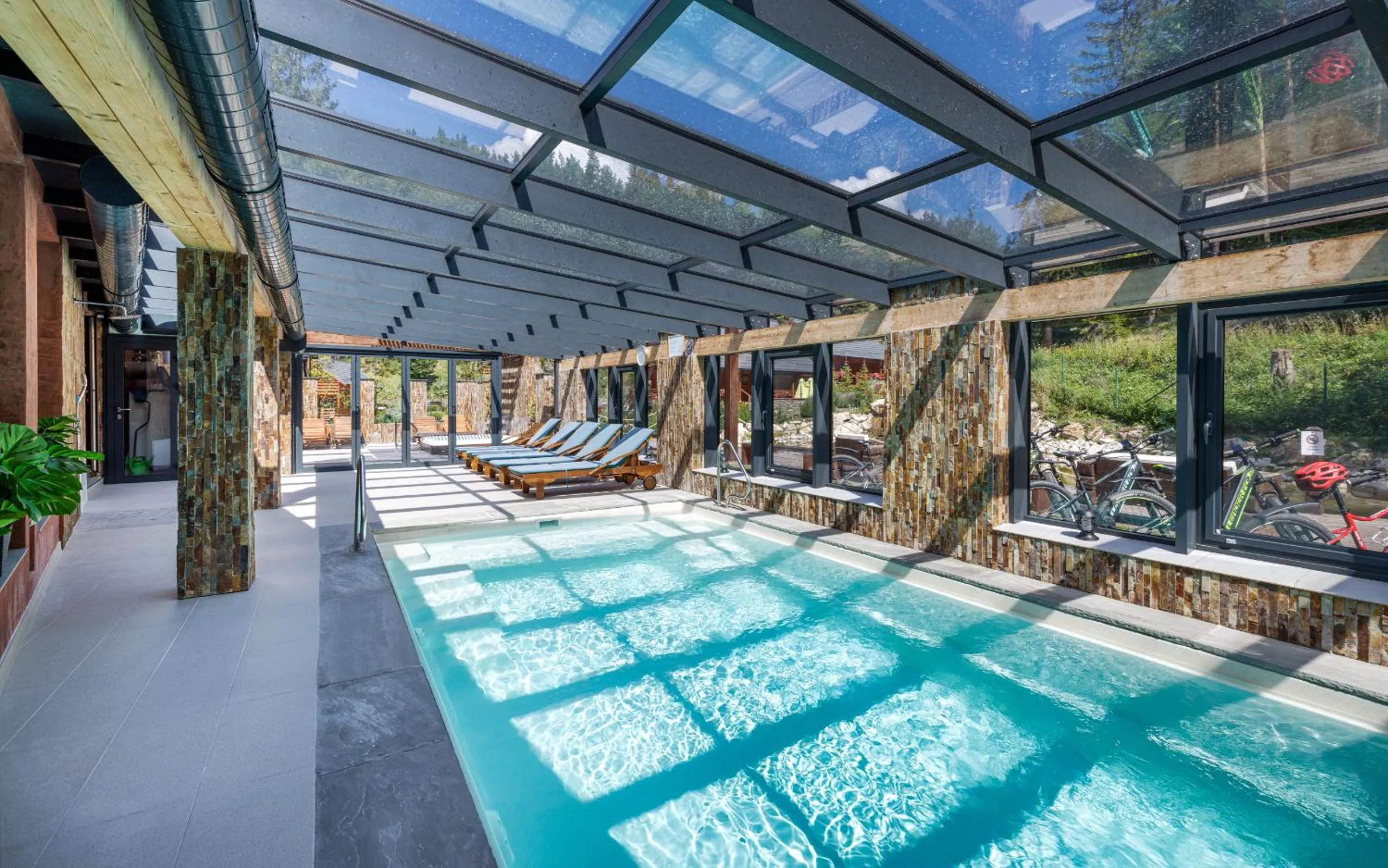 Swimming pool in Lopušná dolina Resort