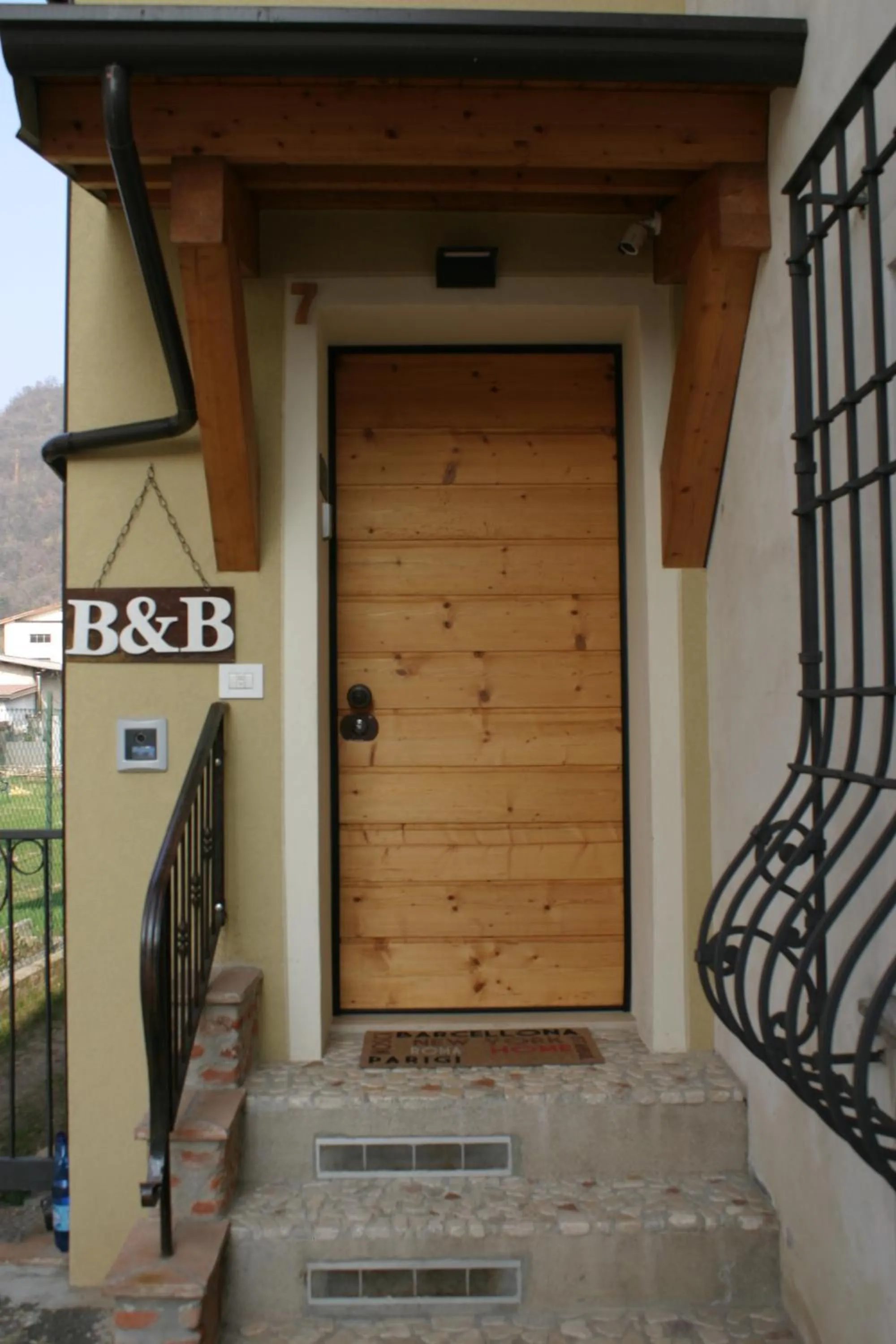 Property building in B&B Il Noce alla Finestra