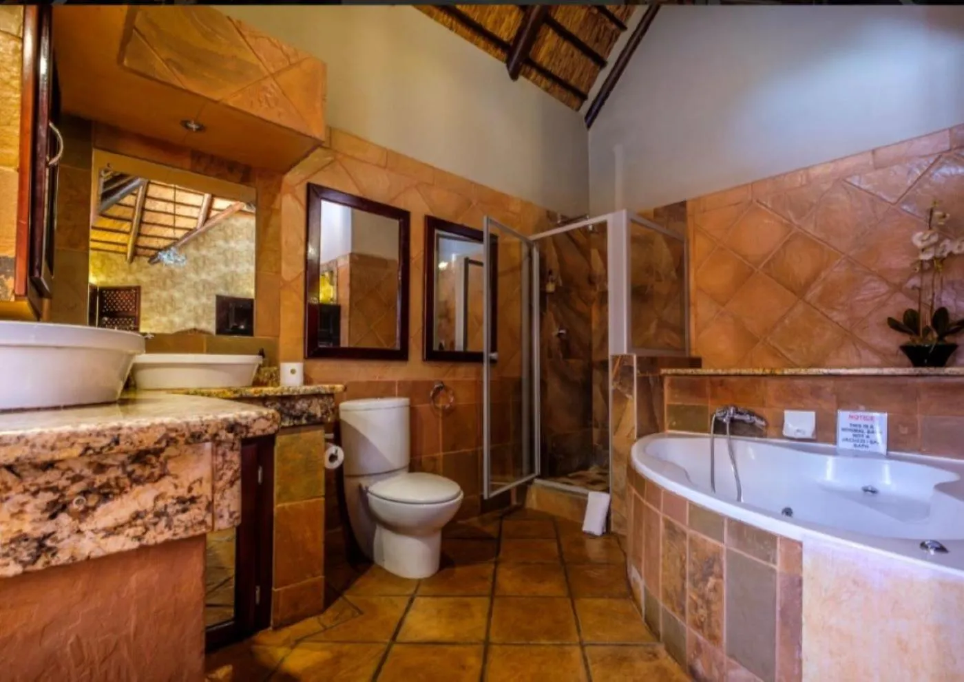 Bathroom in Kassaboera Lodge