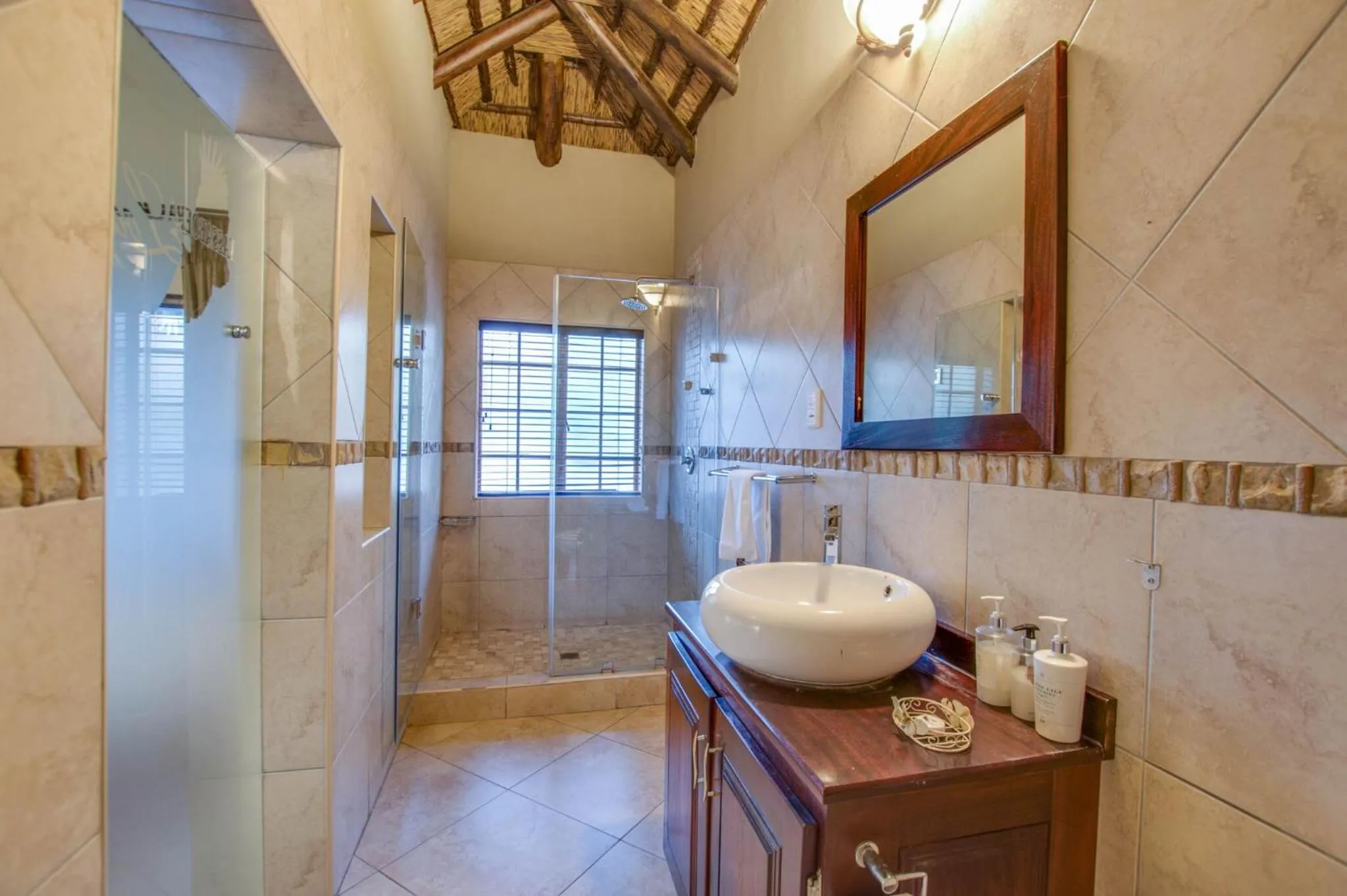 Bathroom in Kassaboera Lodge