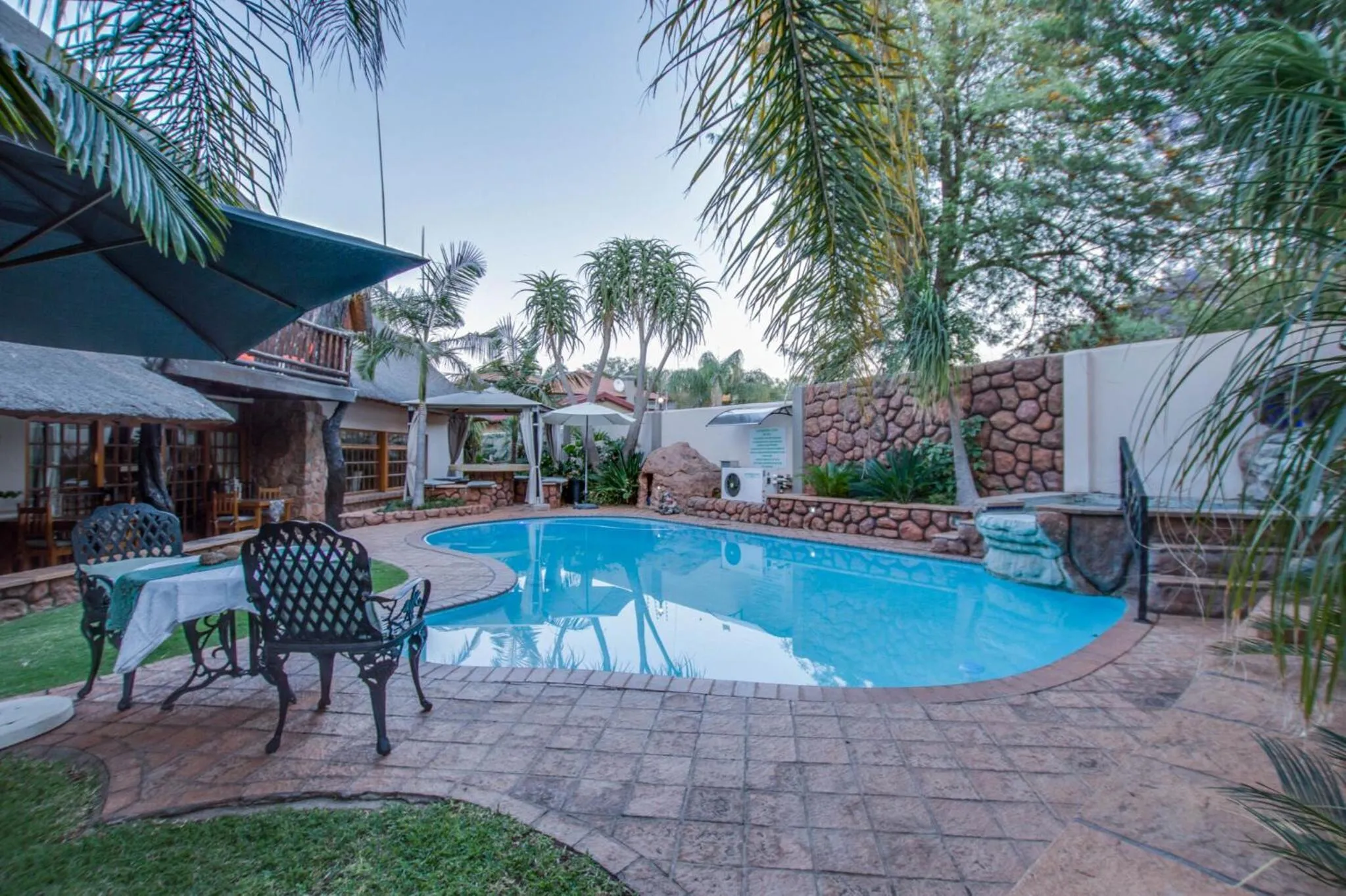Swimming pool in Kassaboera Lodge