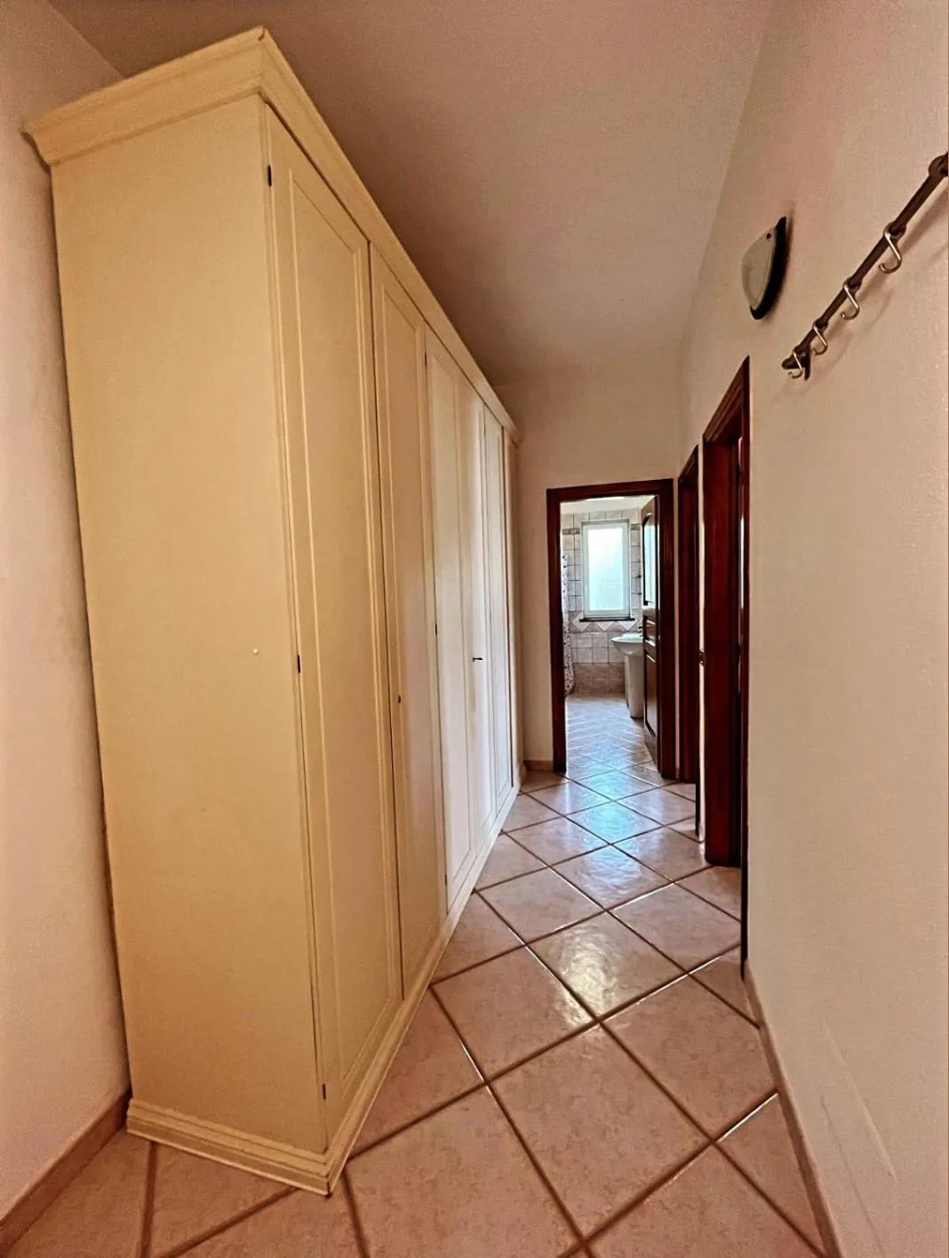 wardrobe in Case Vacanze Le Buganville