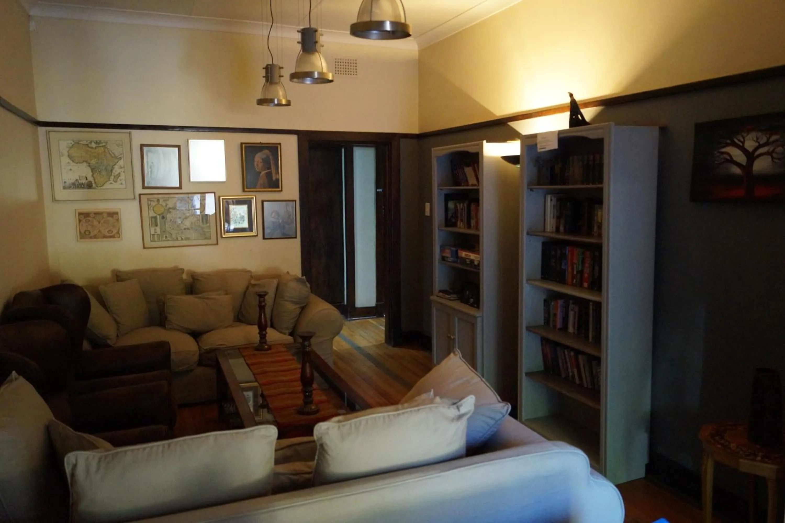 Library in Westmoreland Lodge