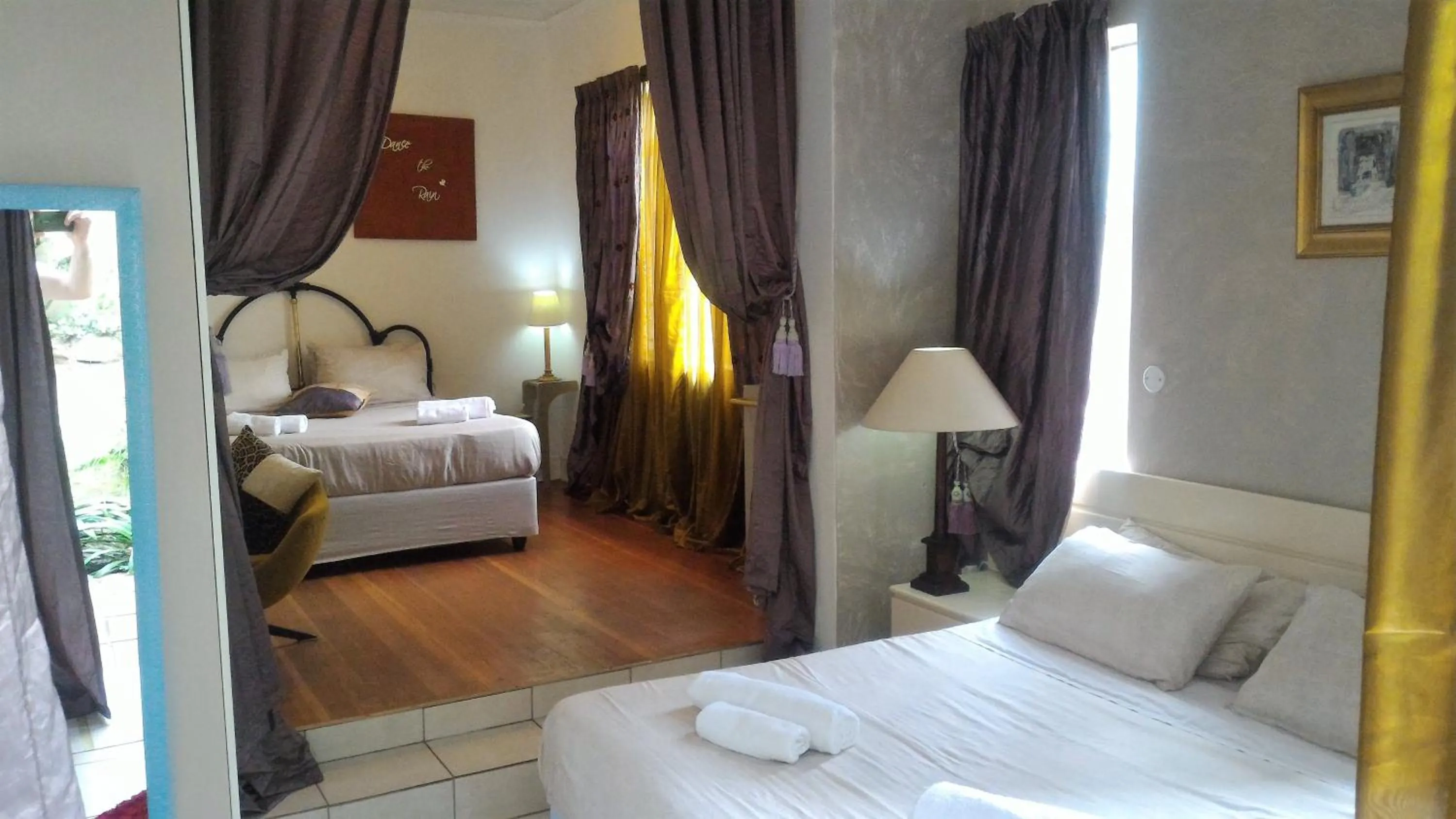 Bedroom, Bed in Westmoreland Lodge