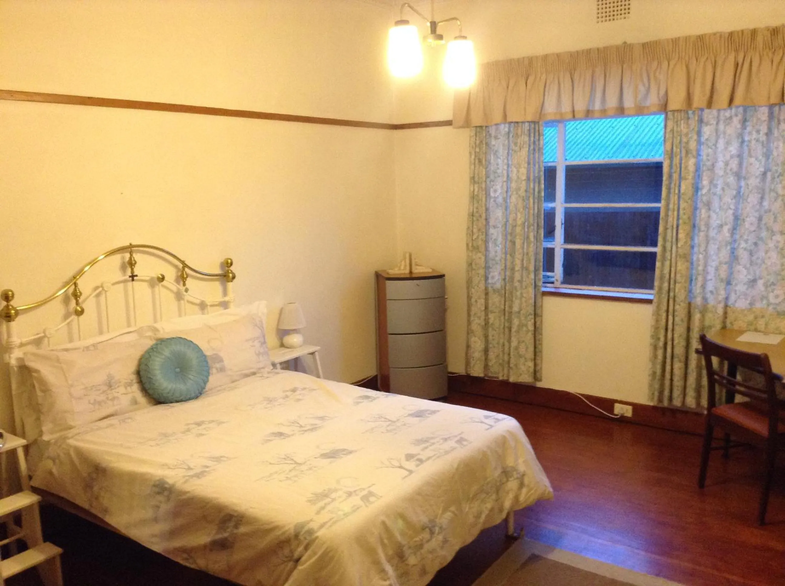 Bedroom, Bed in Westmoreland Lodge