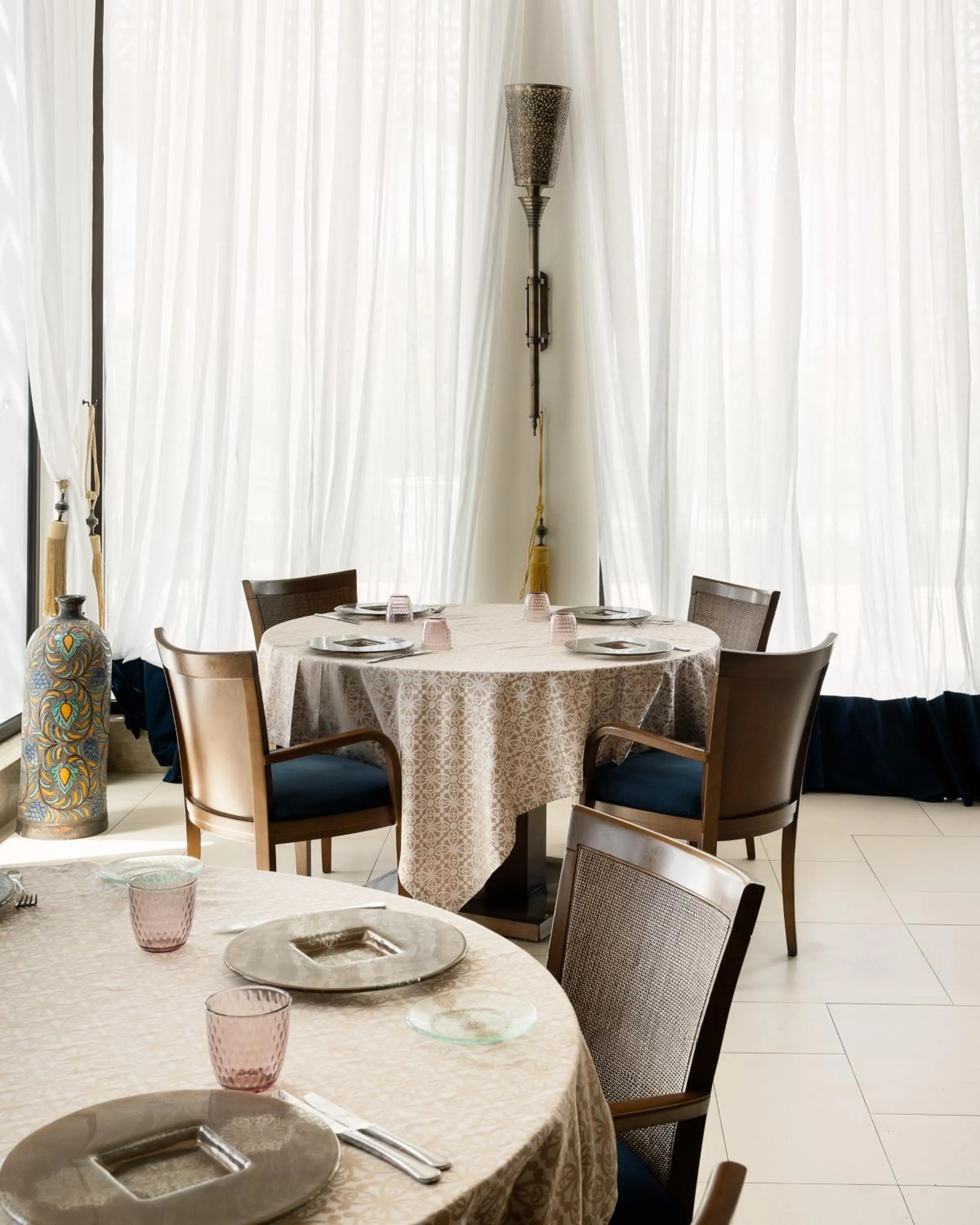 Restaurant/places to eat in Banyan Tree Tamouda Bay