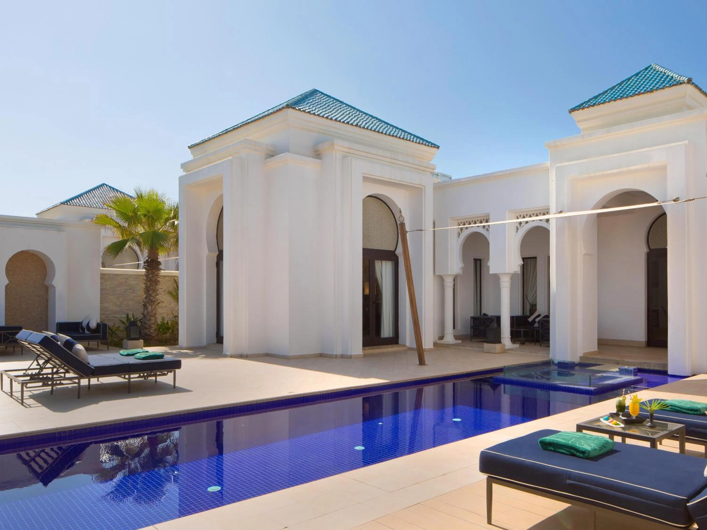 Swimming pool in Banyan Tree Tamouda Bay