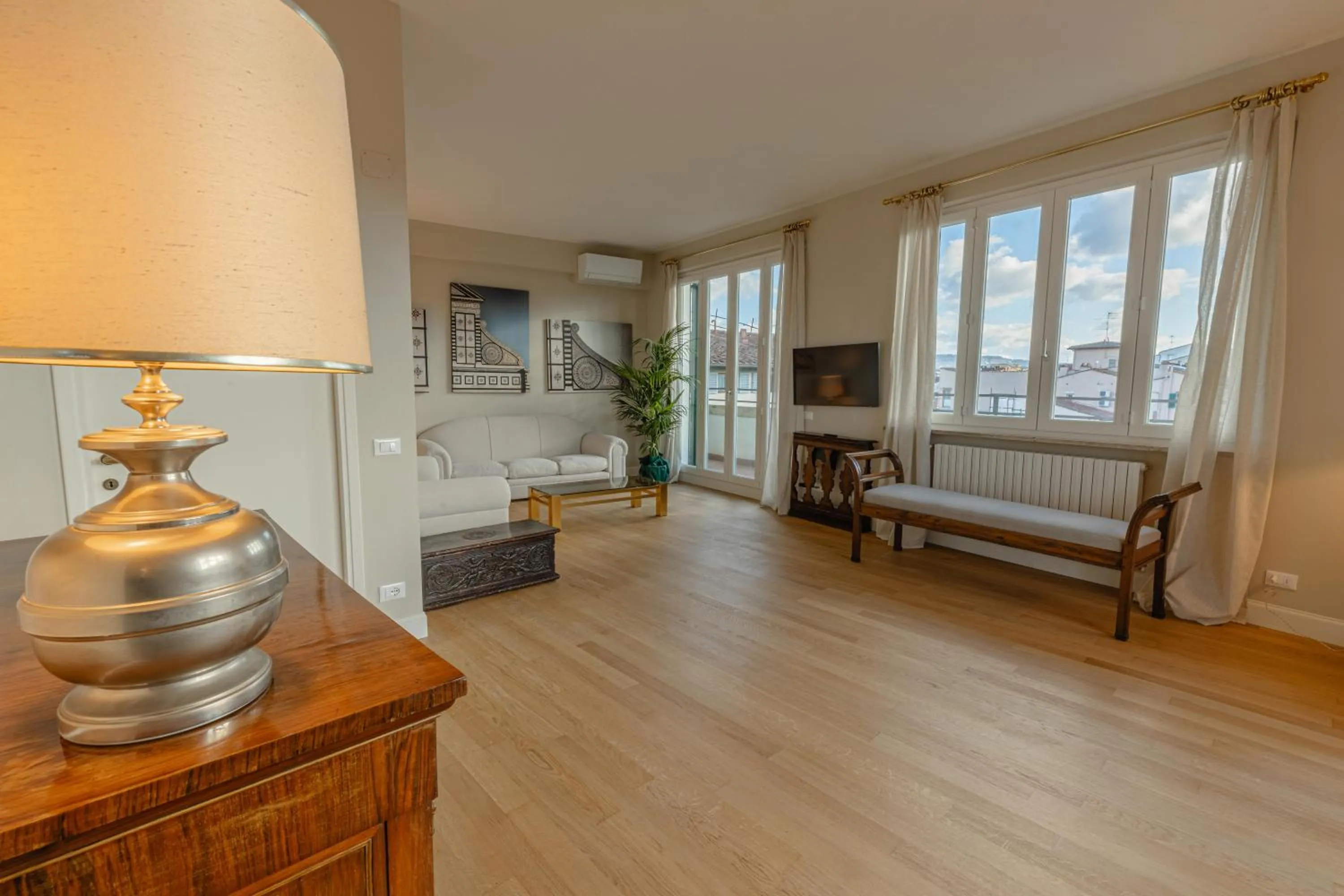 Living room in Antica Torre Tornabuoni