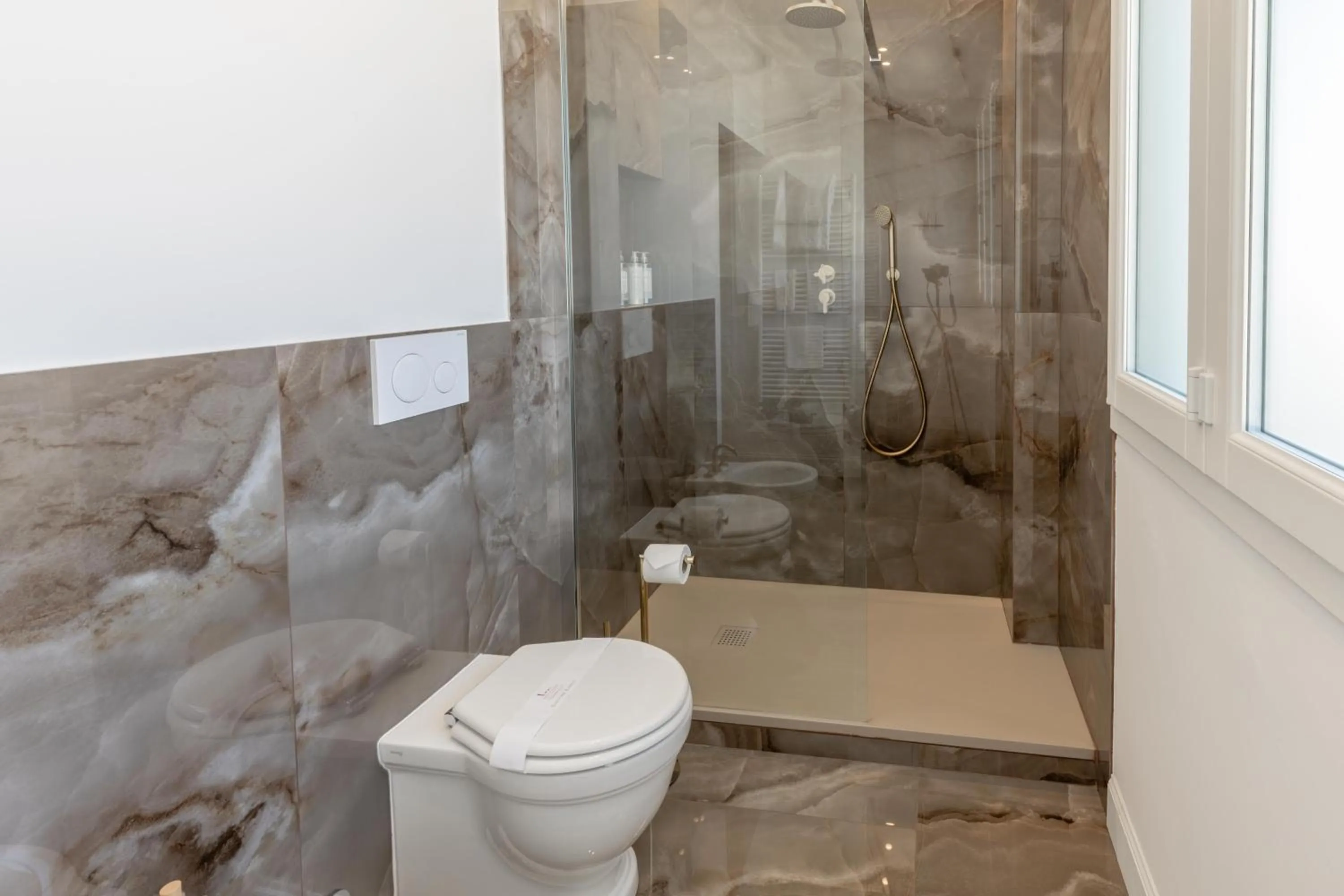 Bathroom in Antica Torre Tornabuoni