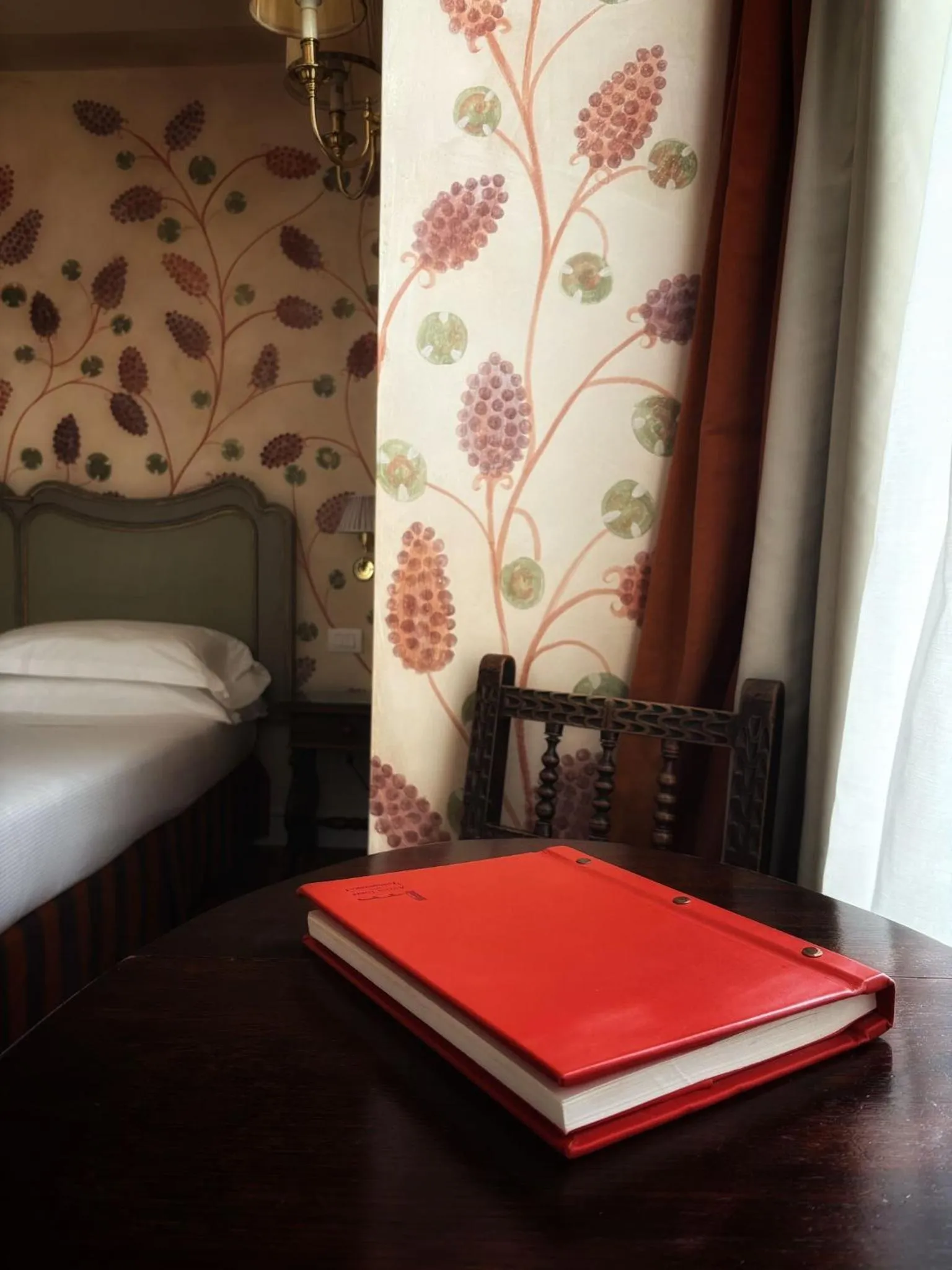 Bedroom, Bed in Antica Torre Tornabuoni