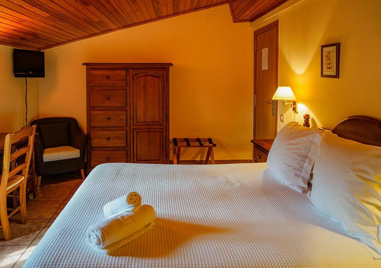 Bed in Hotel Can Missé