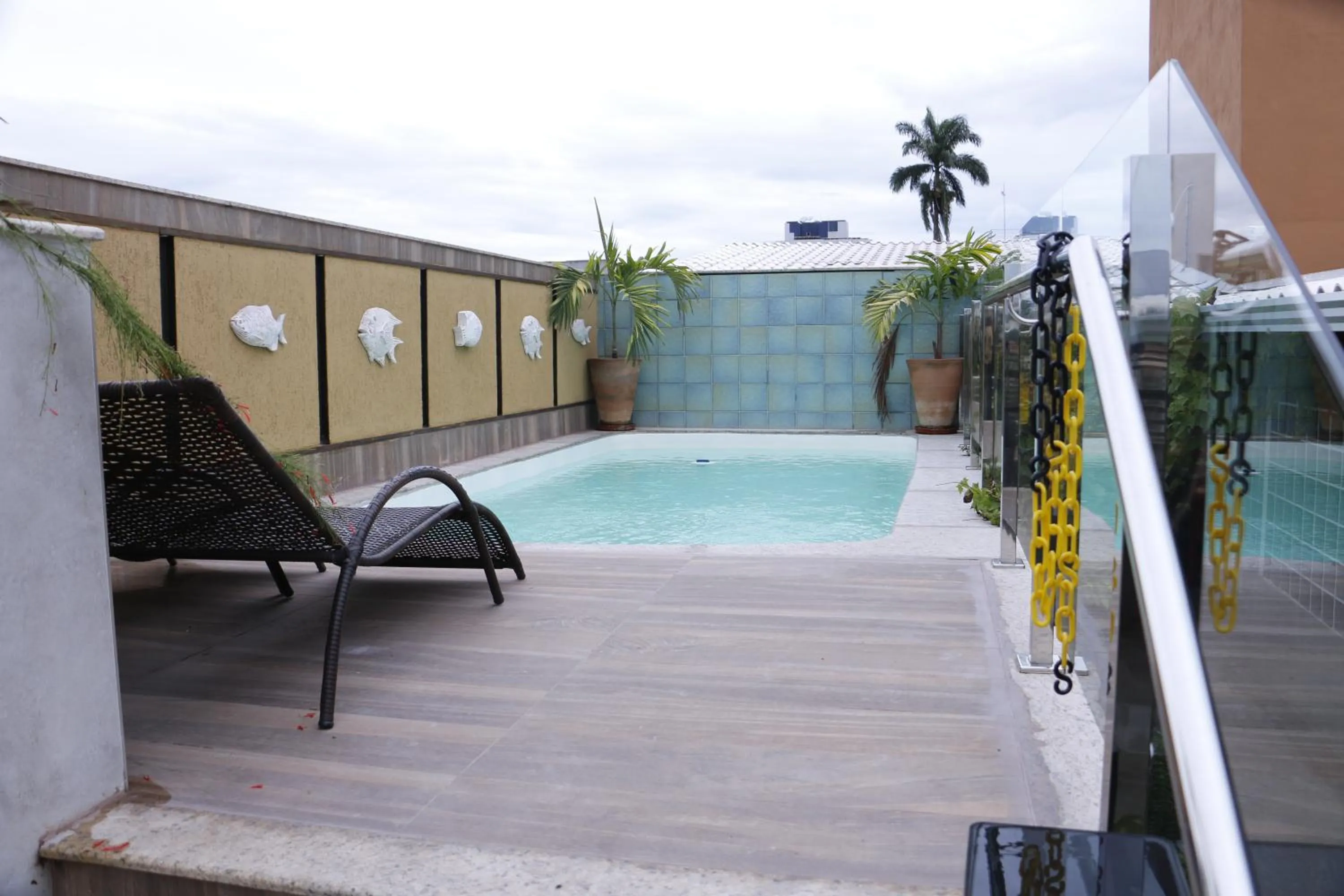 Swimming pool in San Diego Lancaster Teófilo Otoni