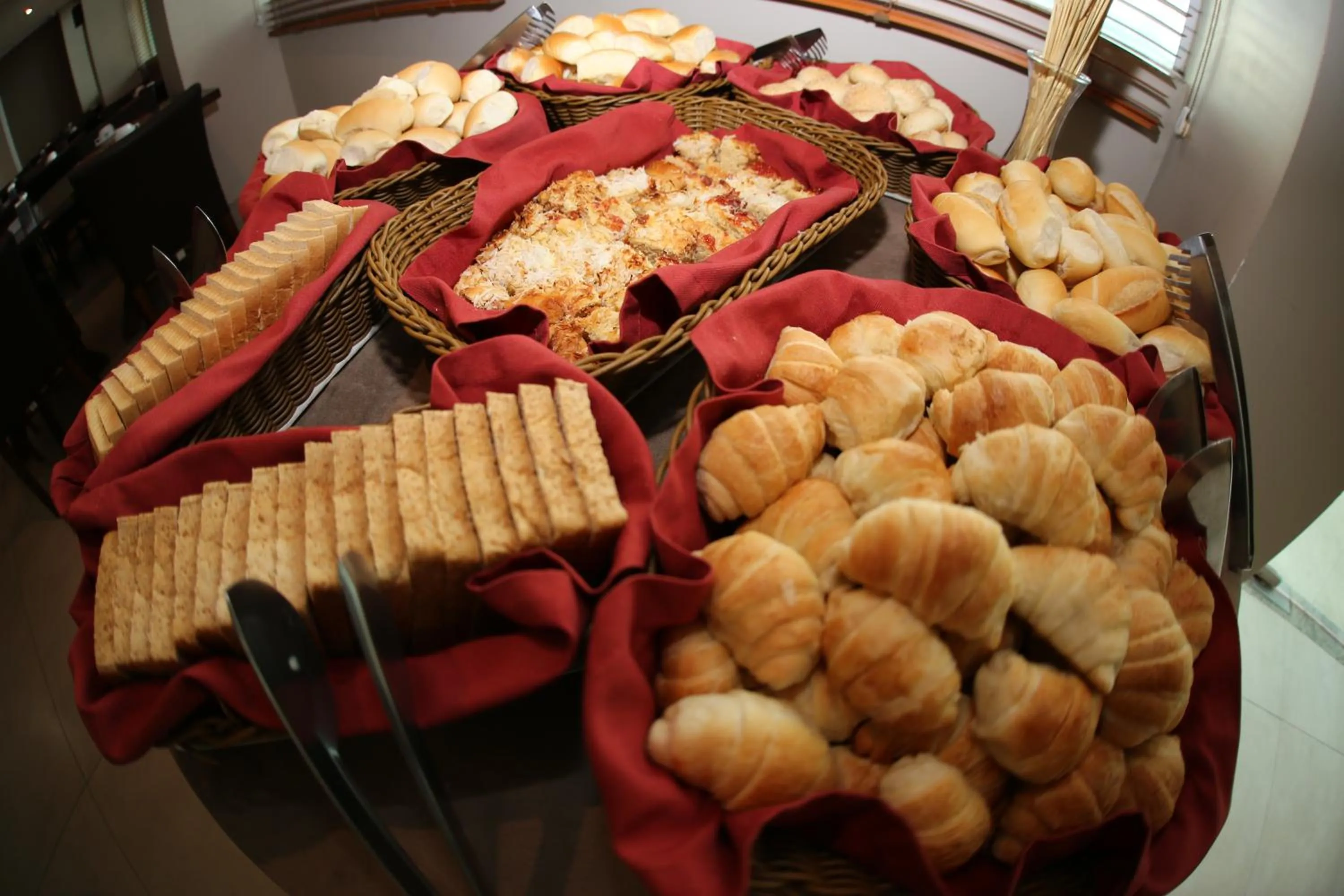 Buffet breakfast in Real Classic Bahia Hotel