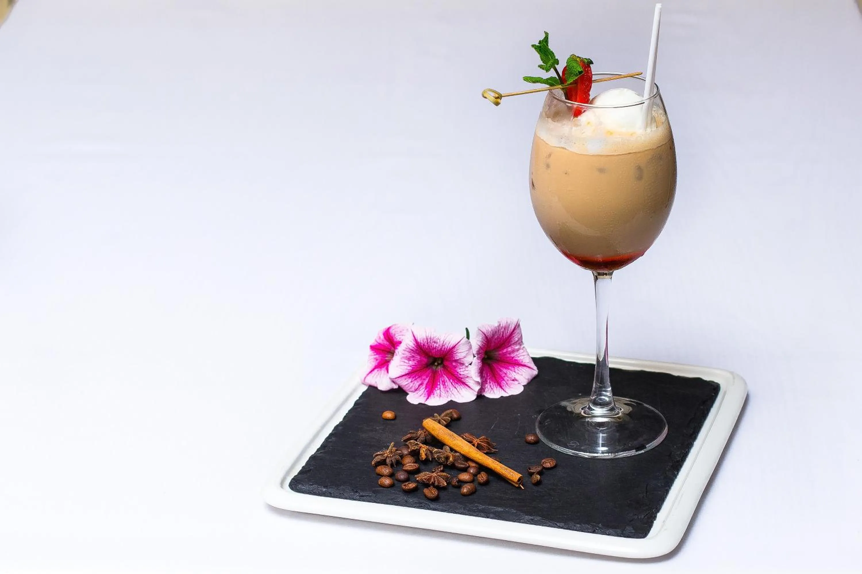 Restaurant/places to eat in Aristokrat