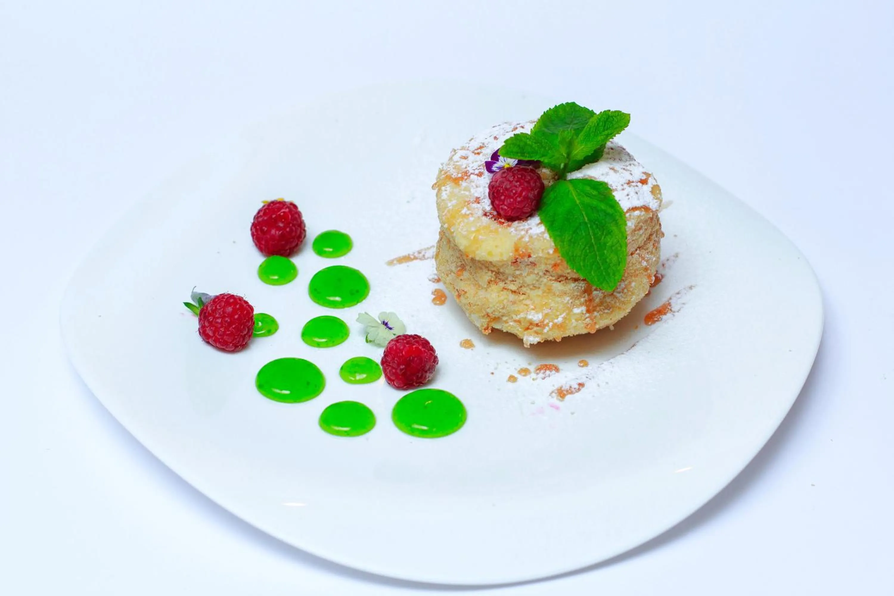 Restaurant/places to eat in Aristokrat