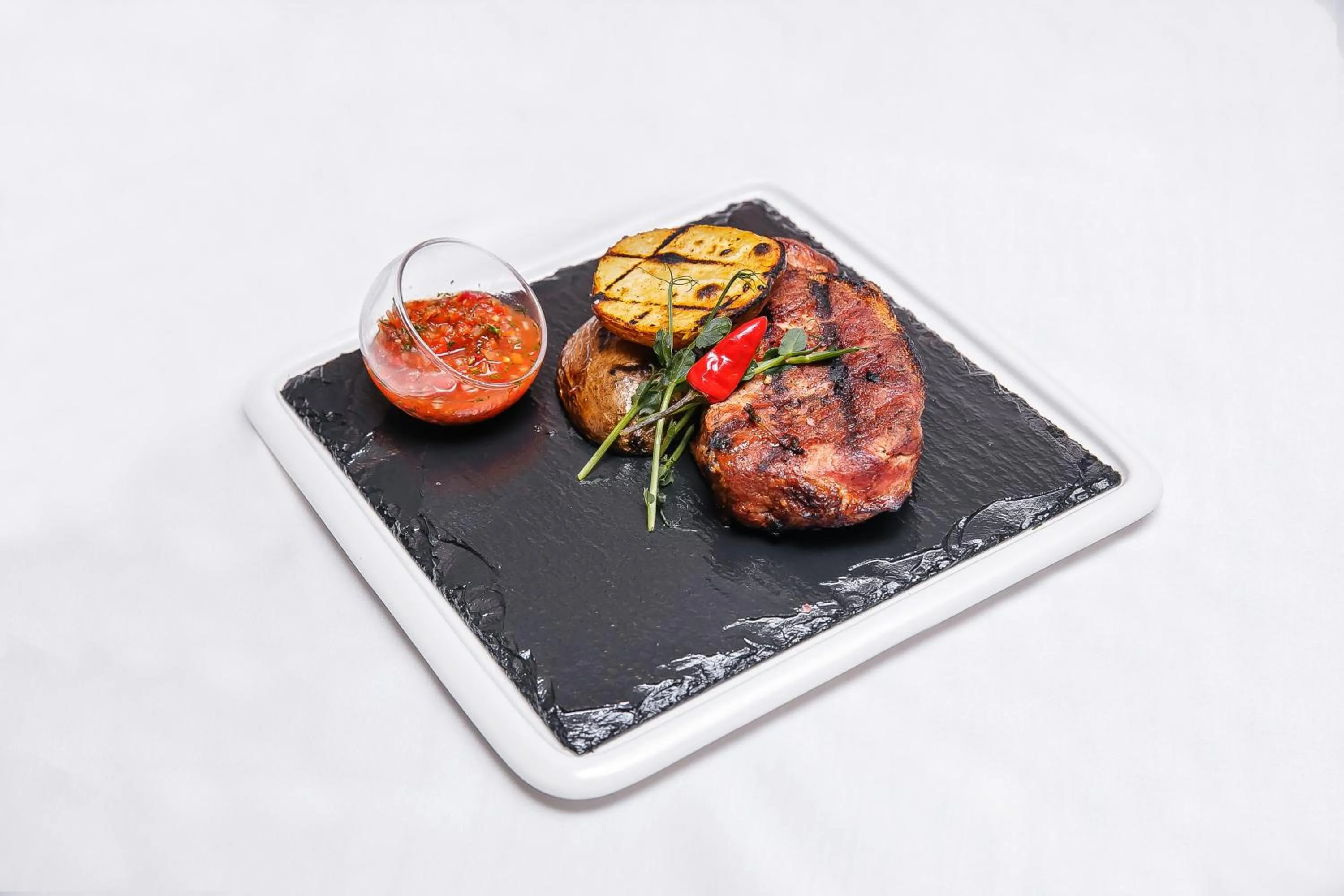 Restaurant/places to eat in Aristokrat