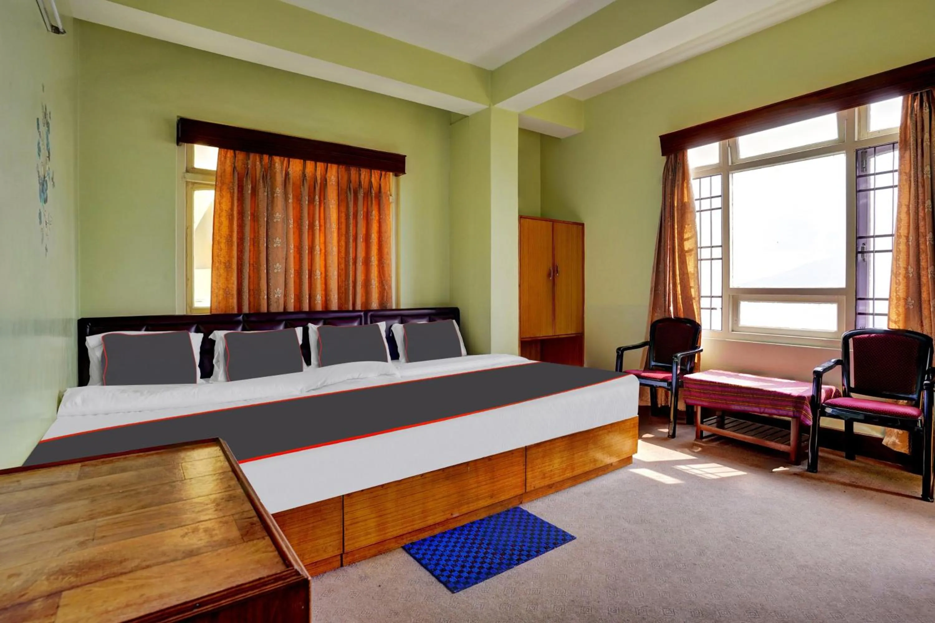 Bedroom in Collection O Green Park