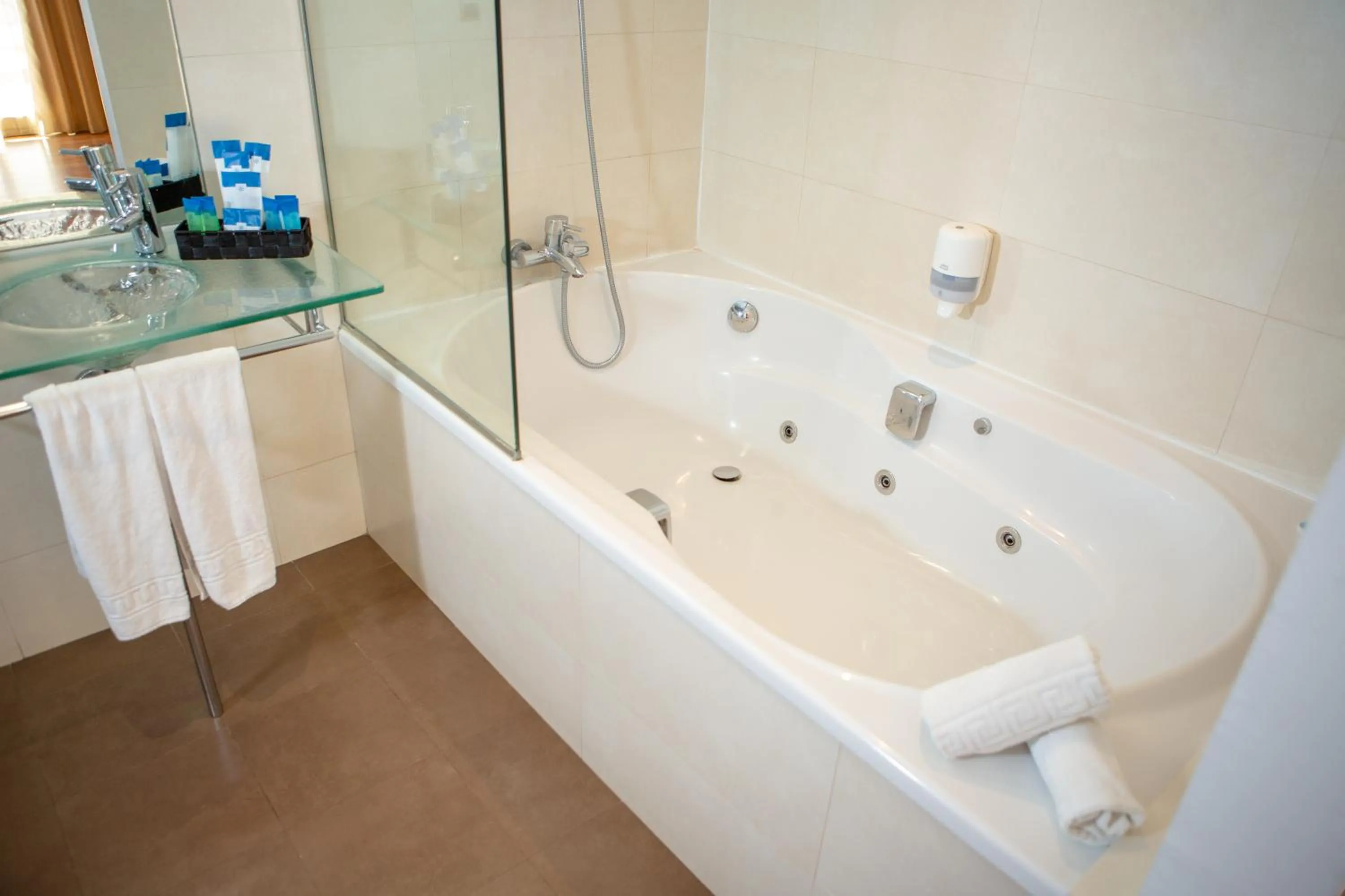 Bathroom in RVHotels Nautic Park