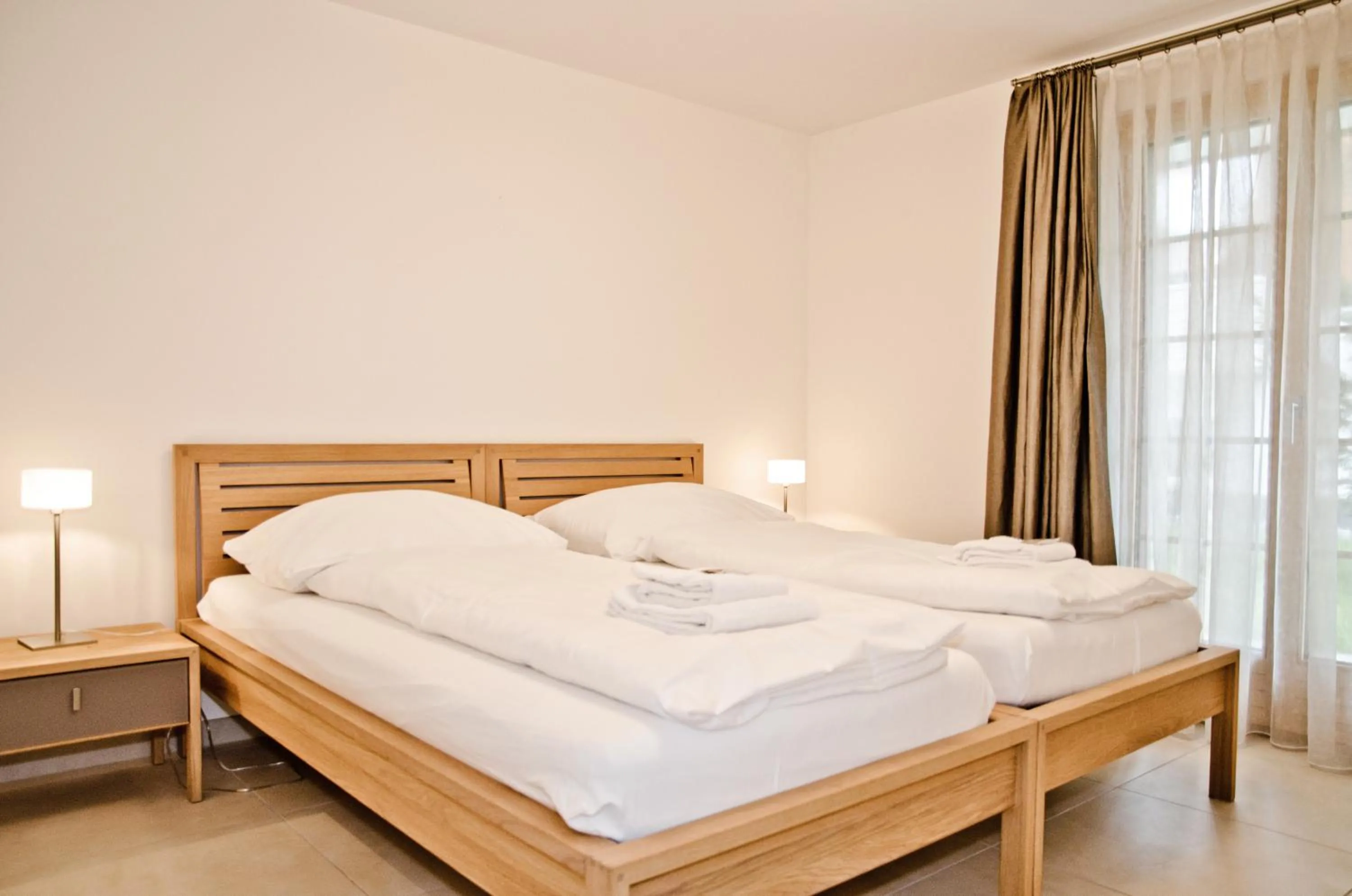 Bedroom, Bed in Apartment Delta - GRIWA RENT AG