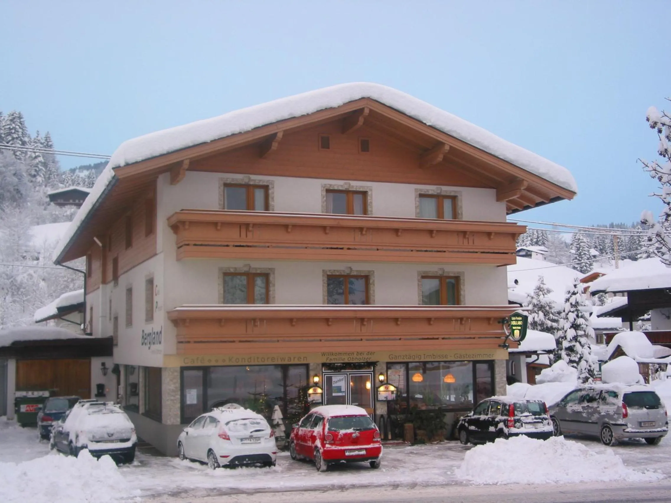 Property building in Haus Bergland
