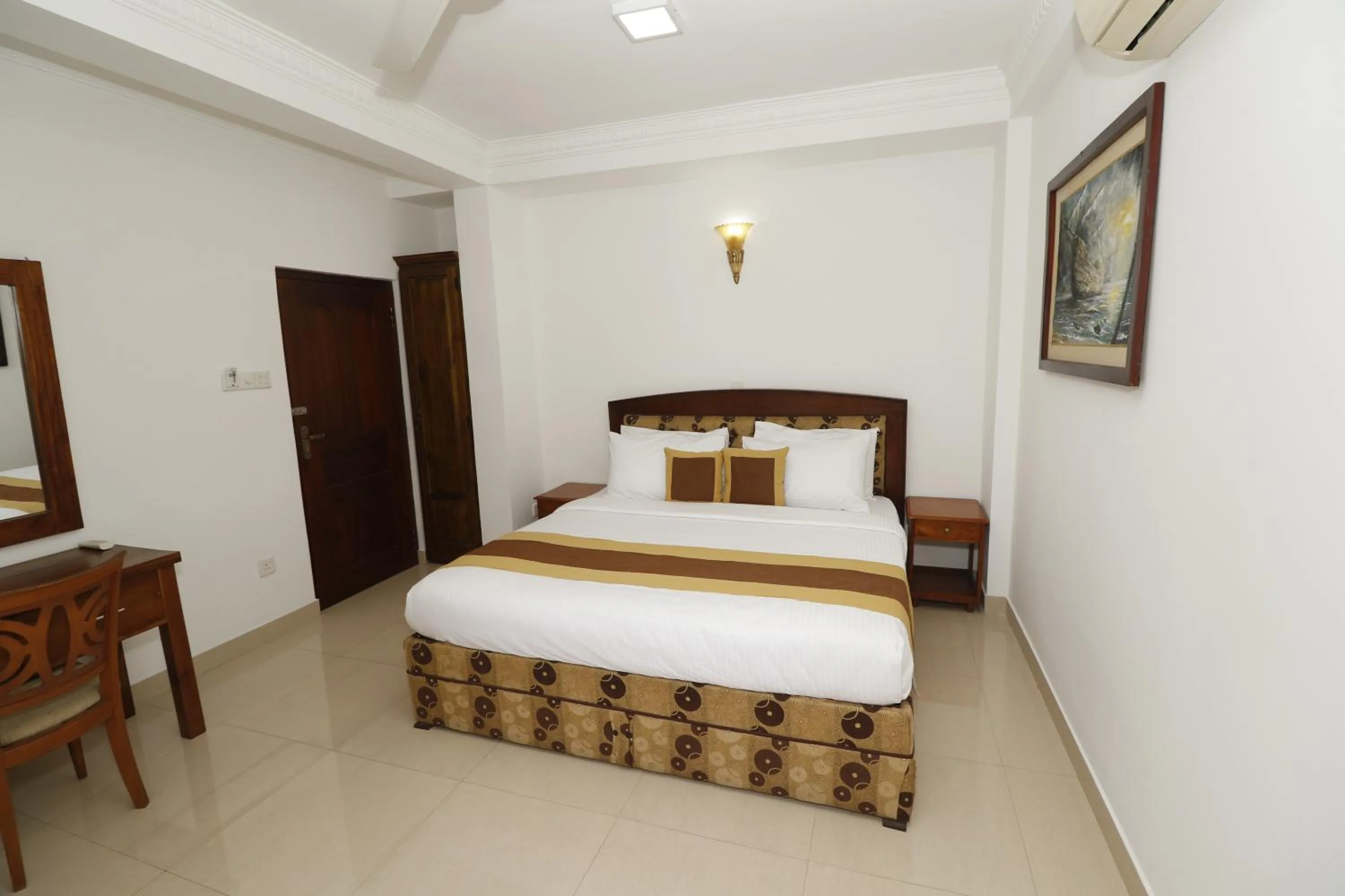 Bed in King Of Kandy