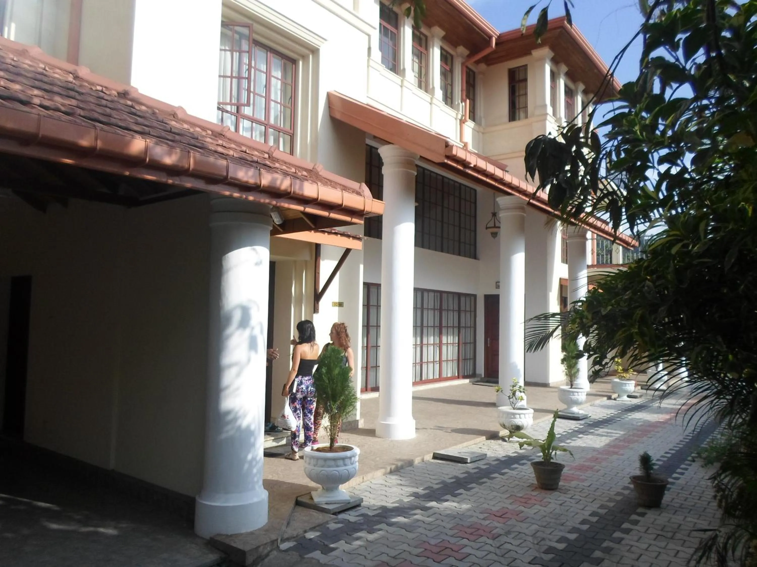 Area and facilities in King Of Kandy