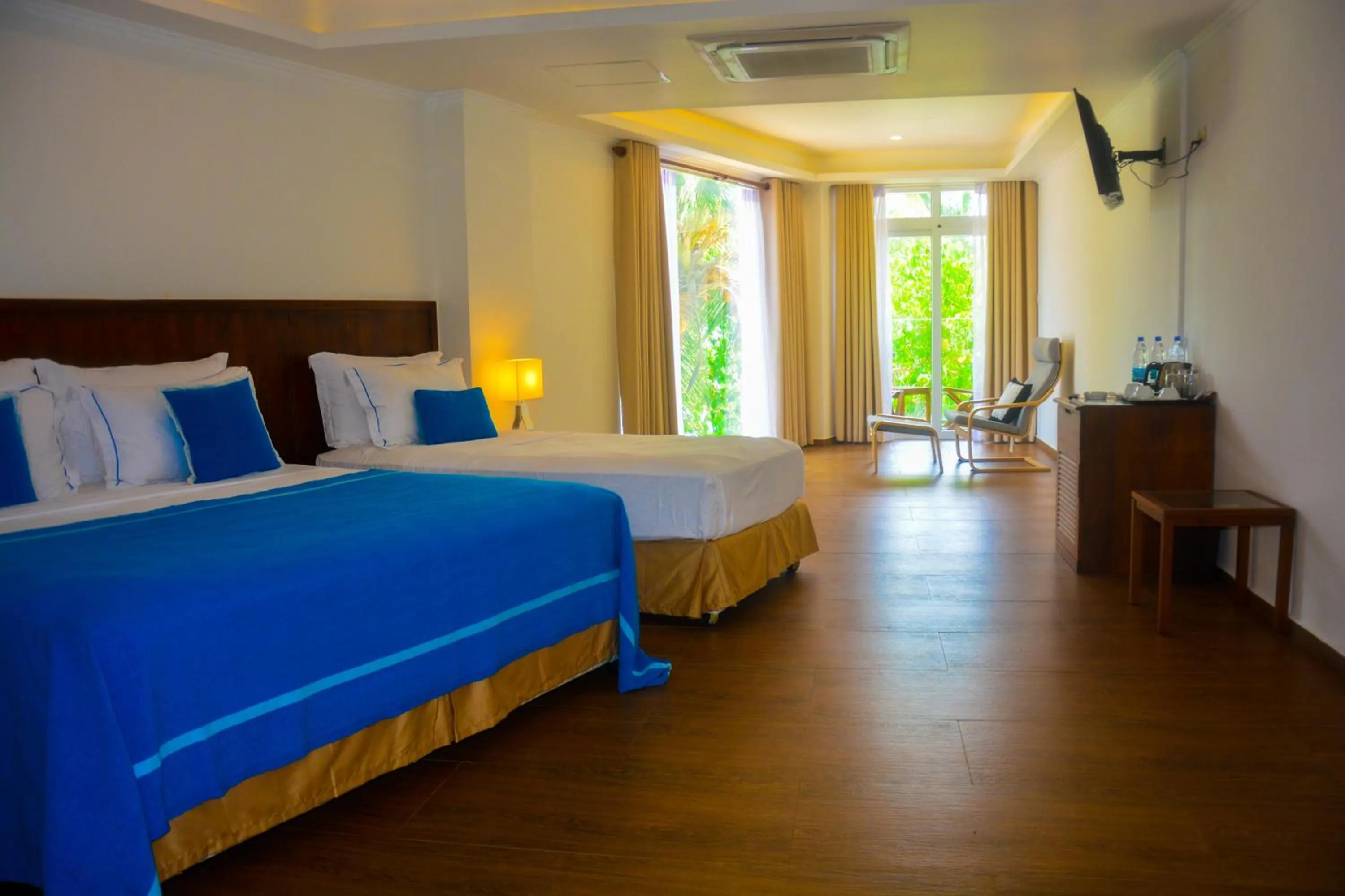 Bedroom, Bed in Sayura Beach Hotel