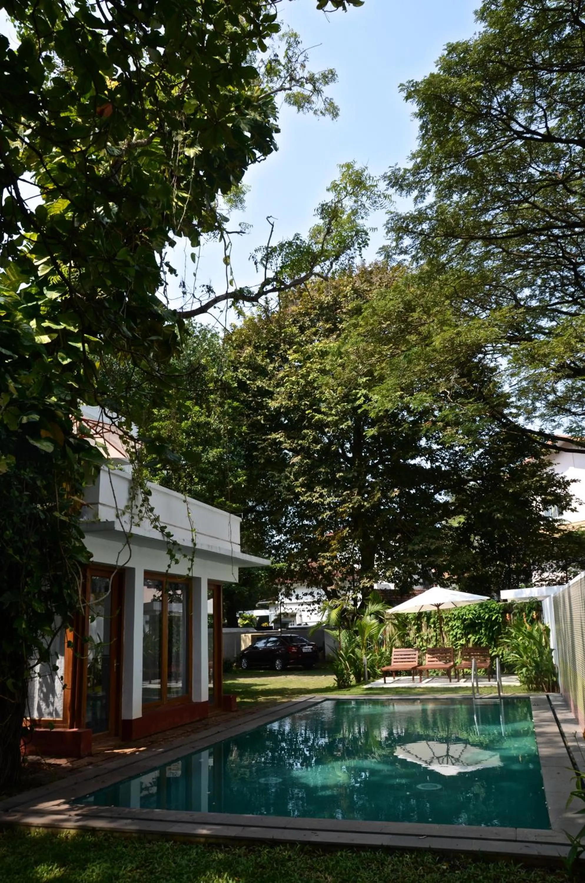 Swimming pool in Beach Gate Bungalows - A CGH Earth SAHA Experience