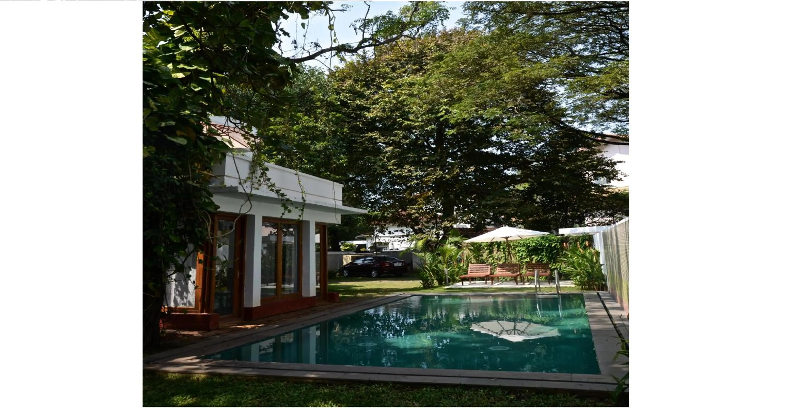 Swimming pool in Beach Gate Bungalows - A CGH Earth SAHA Experience