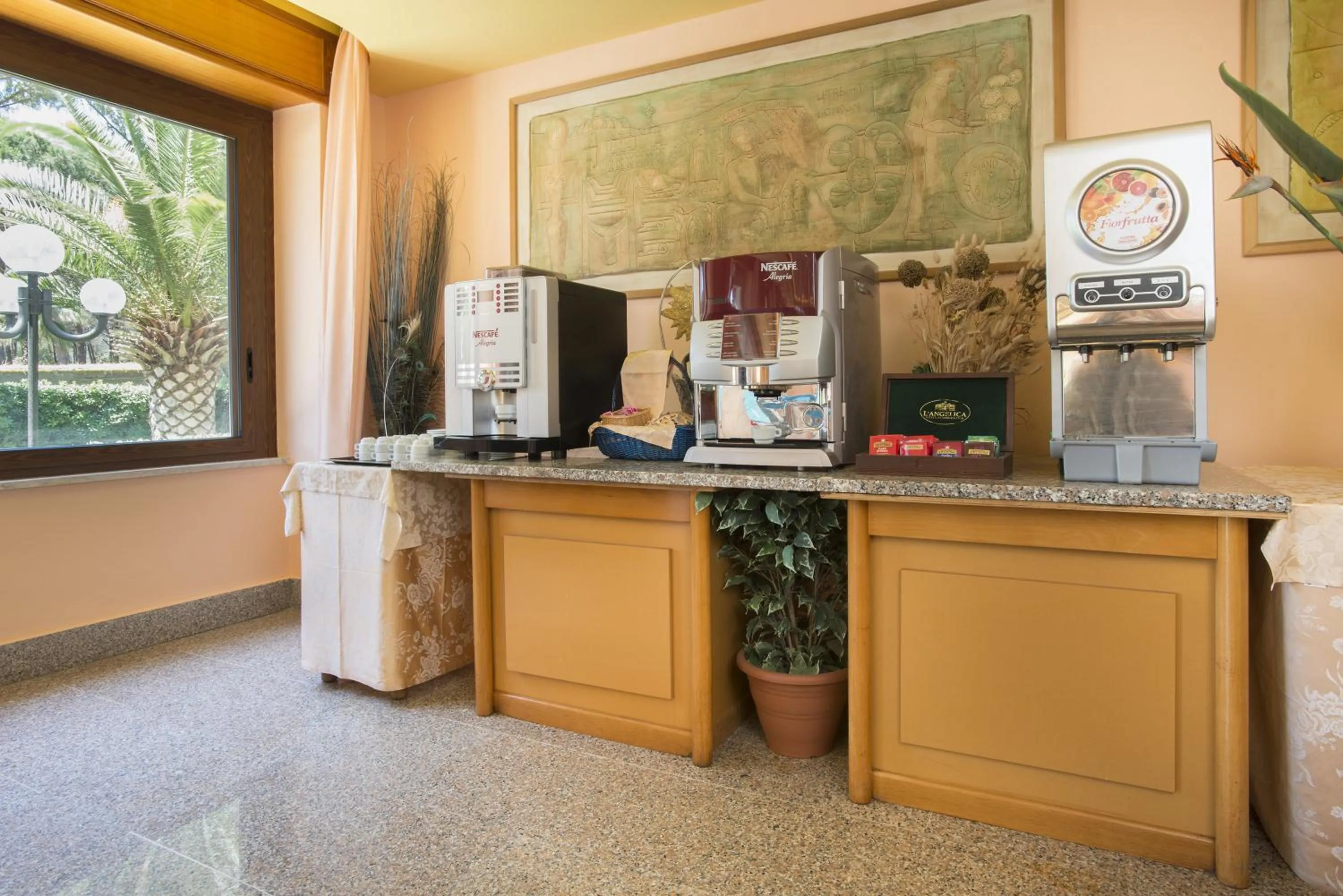 Non alcoholic drinks in Hotel Oasis