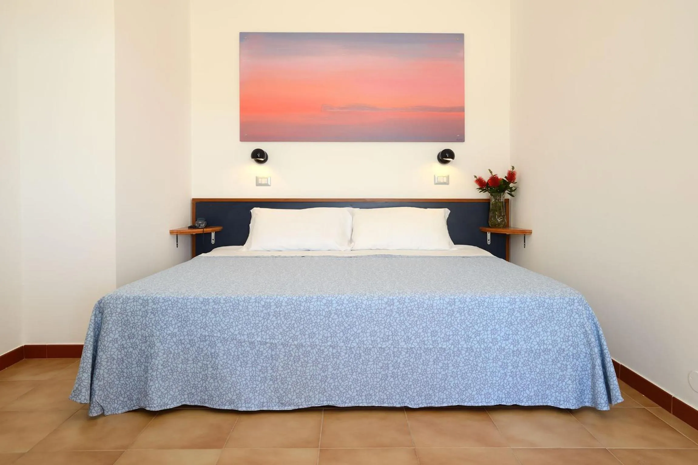 Bedroom, Bed in Hotel Oasis