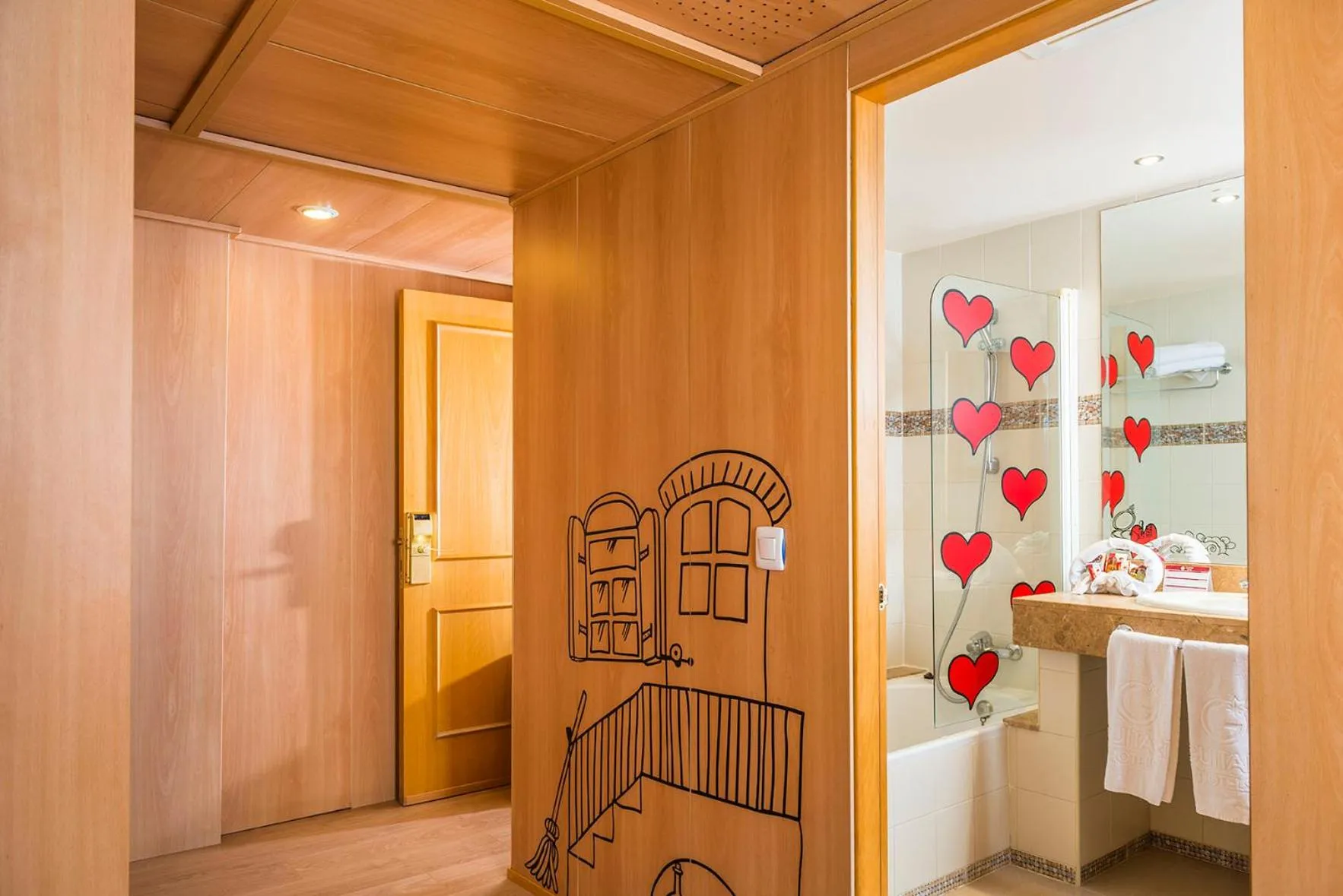 Bathroom in Hotel Guitart Central Park Aqua Resort