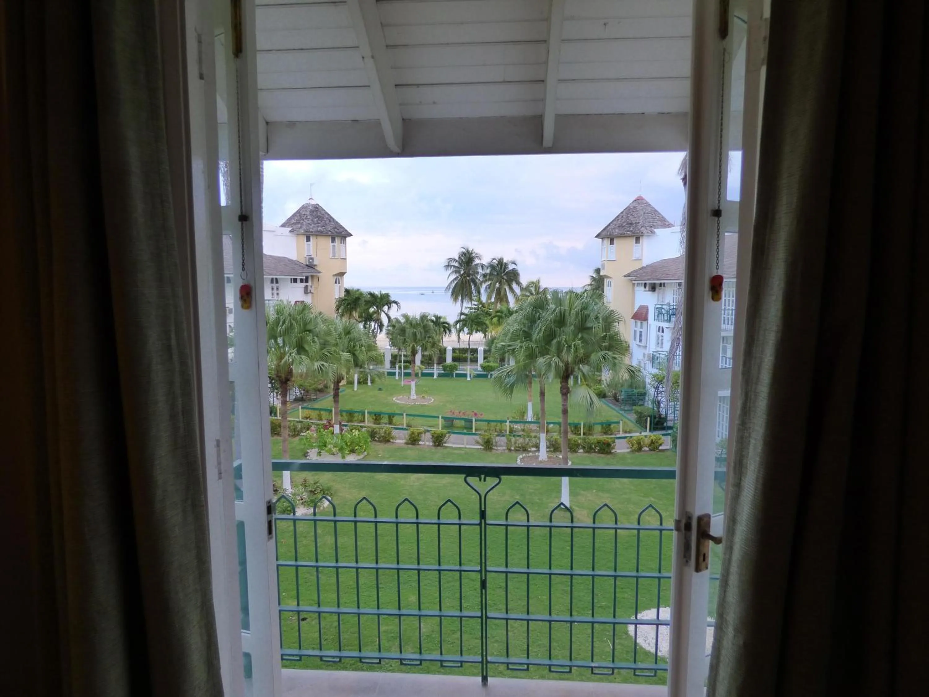 Sea view in Beach One Bedroom Suite A29