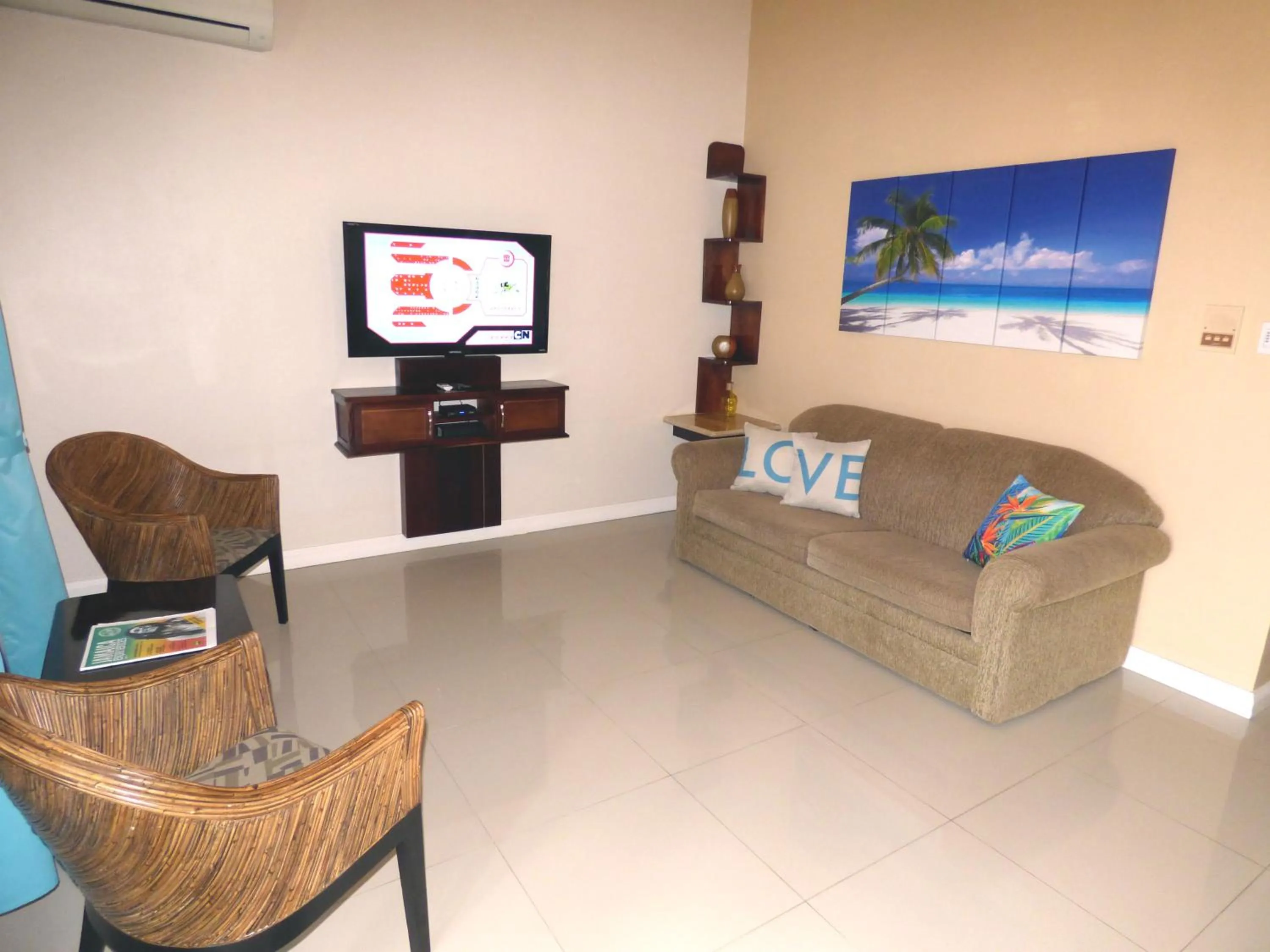 Bed in Beach One Bedroom Suite A29