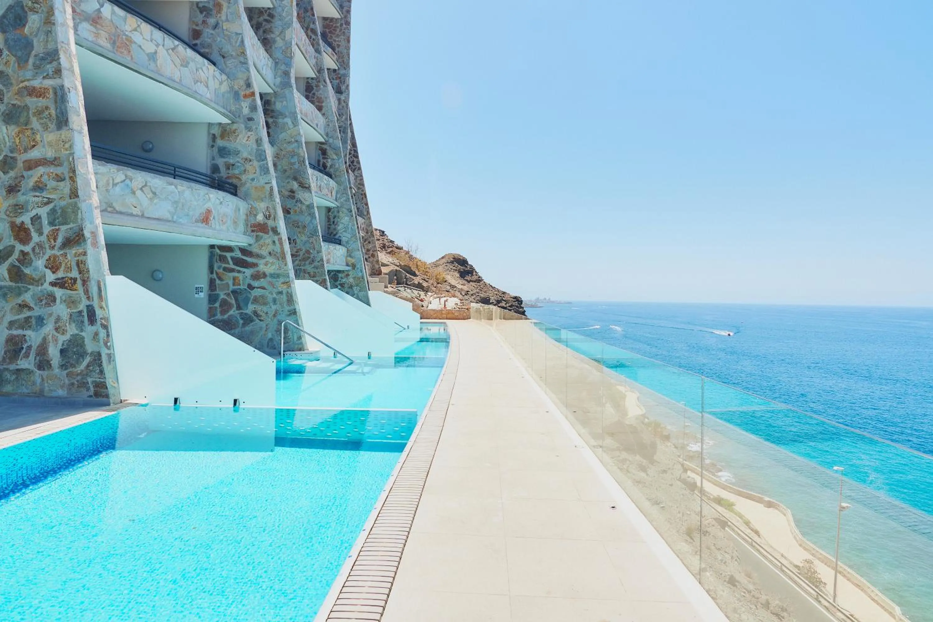 Swimming pool in Gloria Palace Amadores Thalasso & Hotel